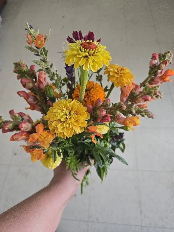 early season bouquets 4.jpg