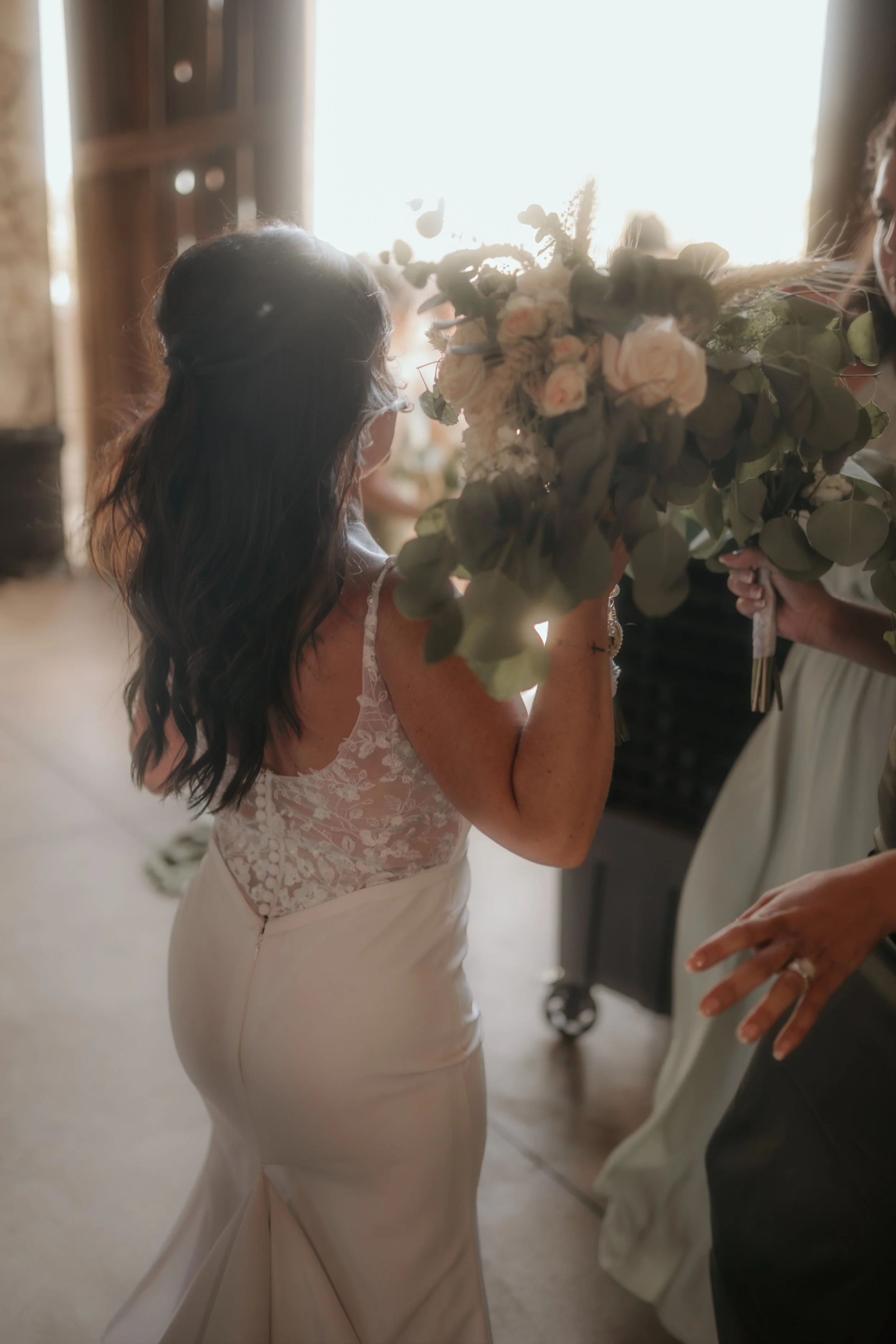 It was my turn to follow the bride around, she is cooling down.