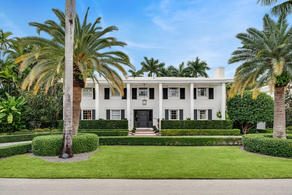 Image of the front of the house and yard