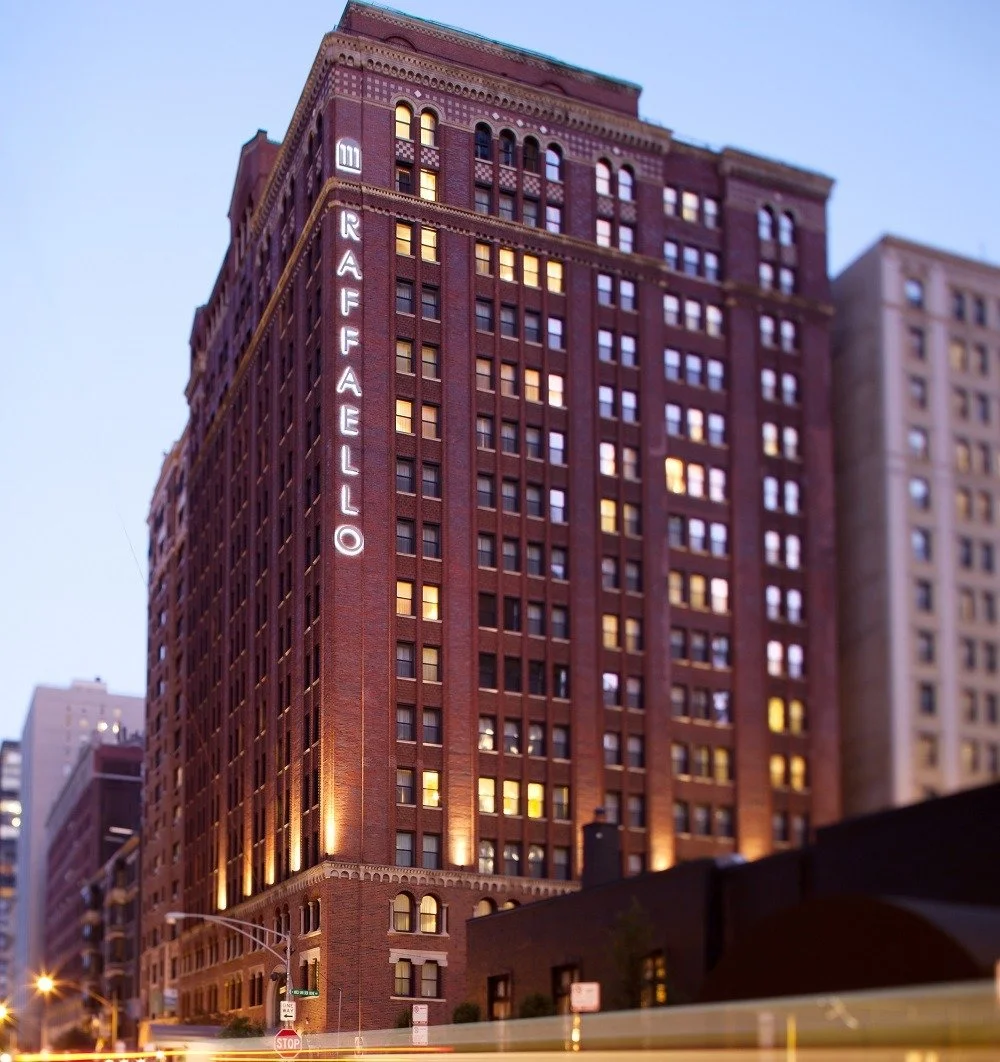 Exterior of Rafaello Chicaco