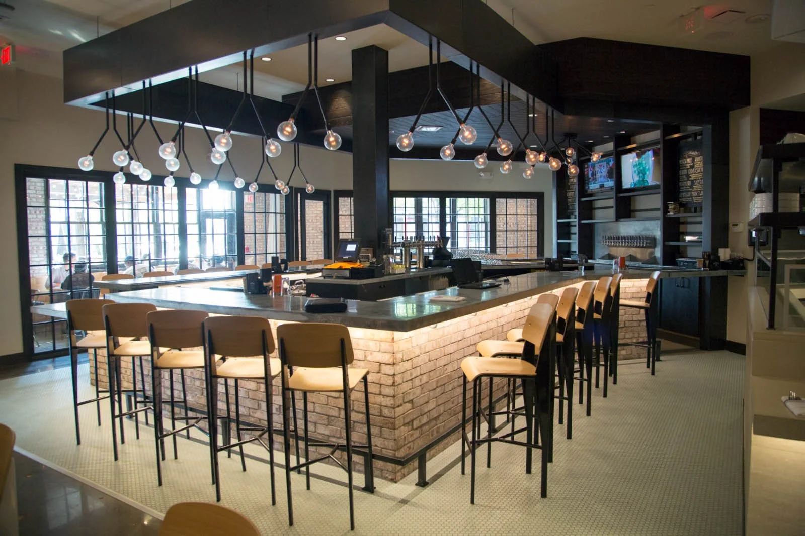 1 - The Pig & The Pearl.jpg