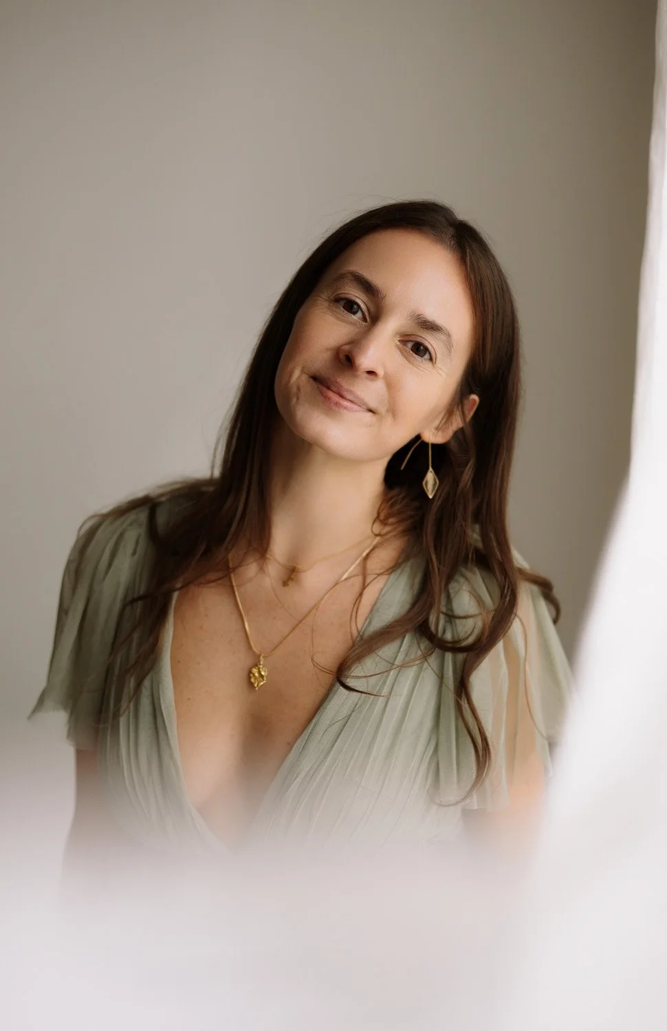 Rachelle Hicks astro mythology expert and astrologer available for press and media collaborations