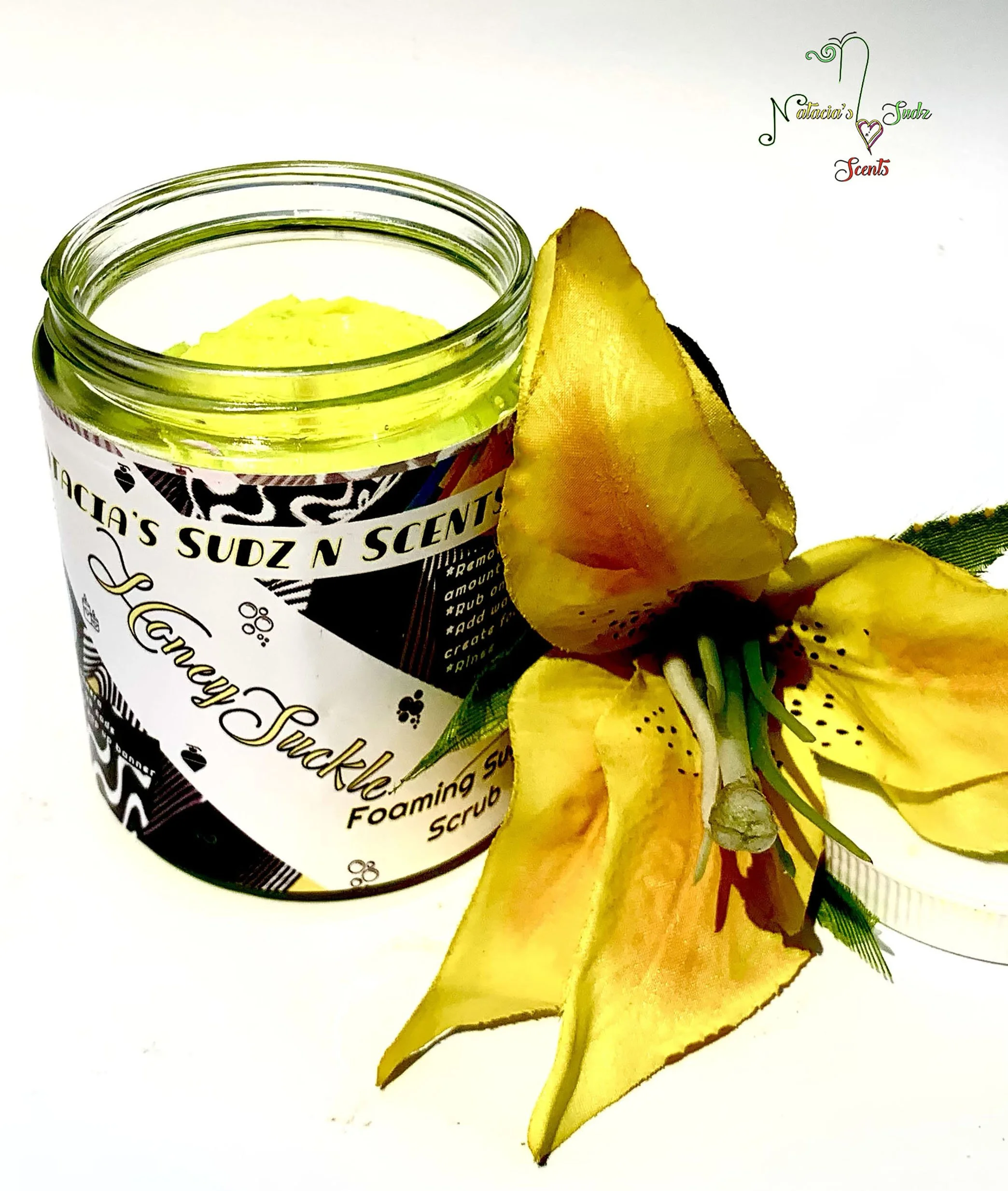 HoneySuckle Foaming Sugar Scrub