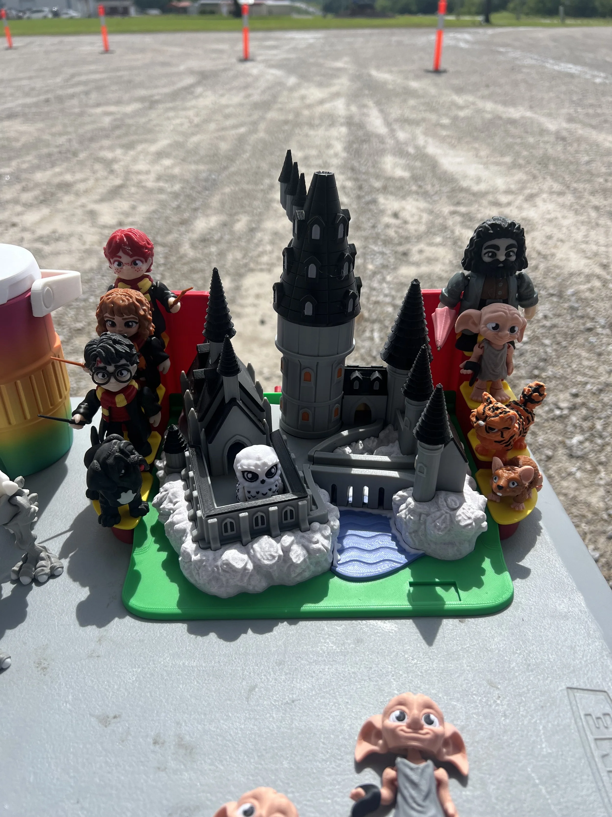 Mini Figure House Displays W/ Mini Figures