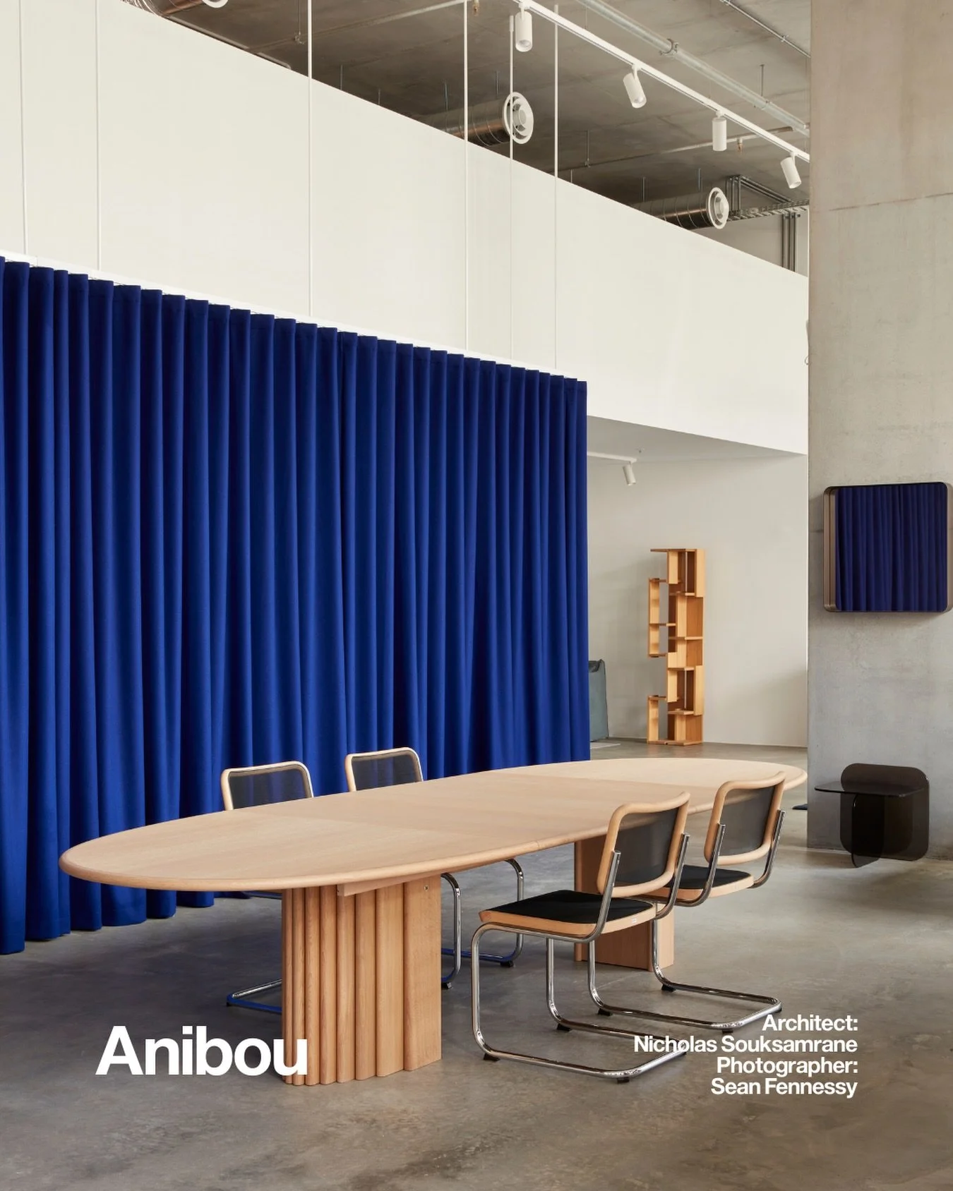 A functional, design-led showroom for @aniboufurniture 

-

Architecture
@ncik 

-

Photography
@seanfennessy
