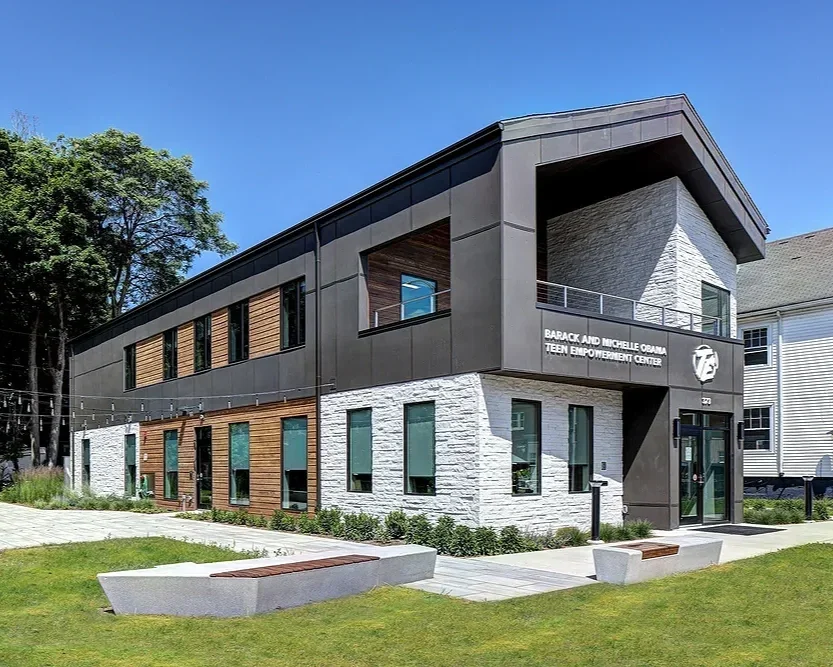 Barack and Michelle Obama Teen Empowerment Center