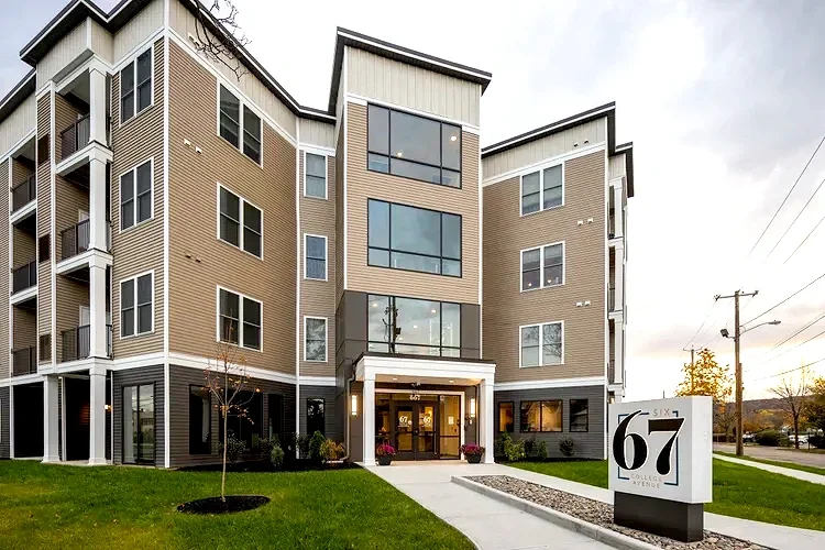 Riedman | Six67 College Avenue