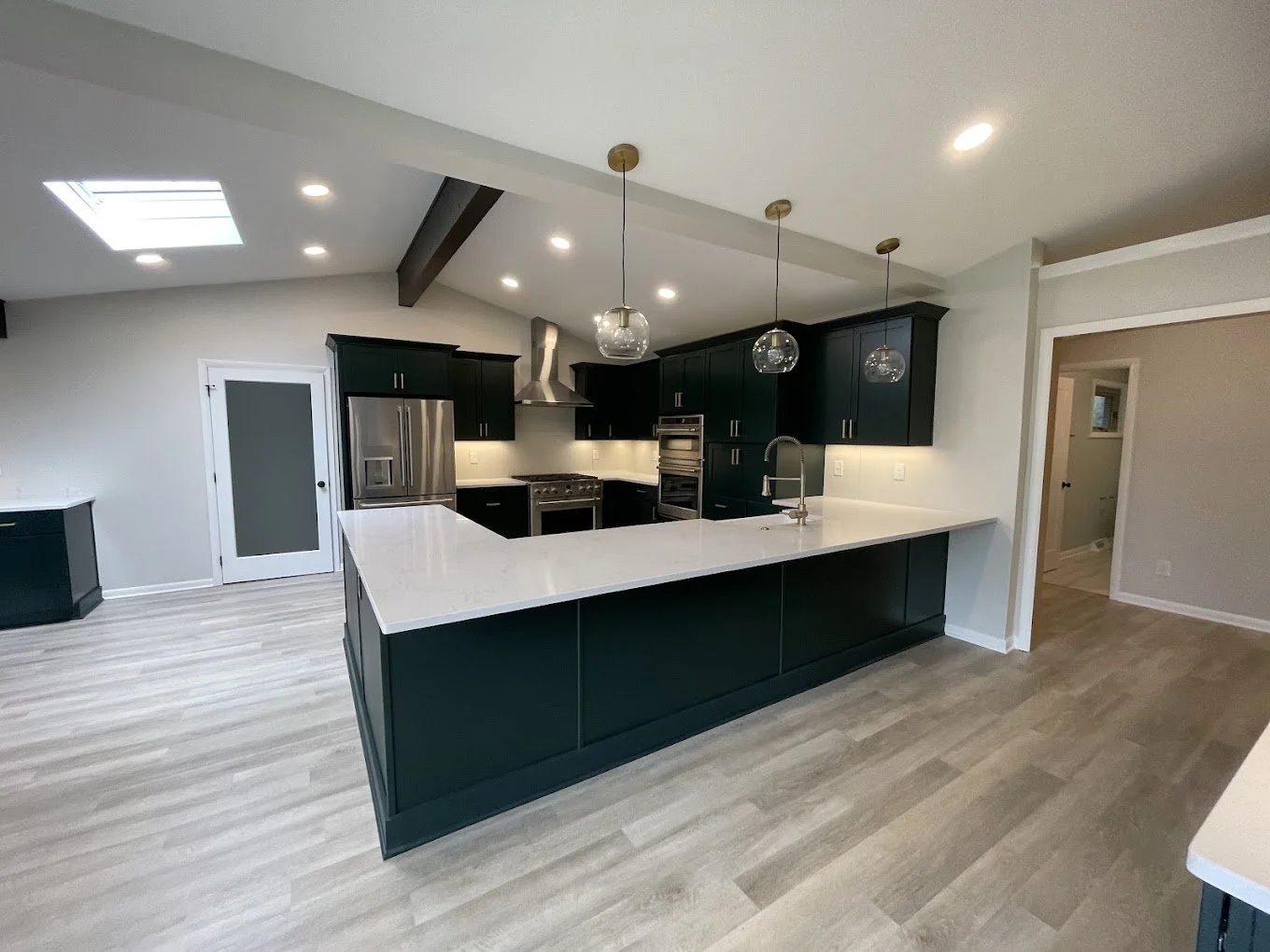 Reaser Construction Kitchen 1.jpg