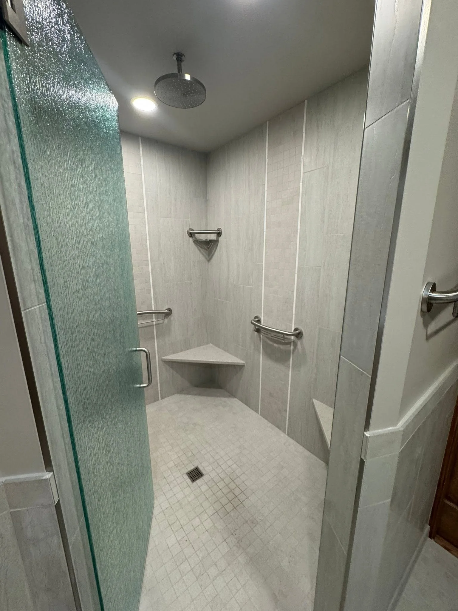 reaser construction lorain county ohio bathroom renovation 8.jpg