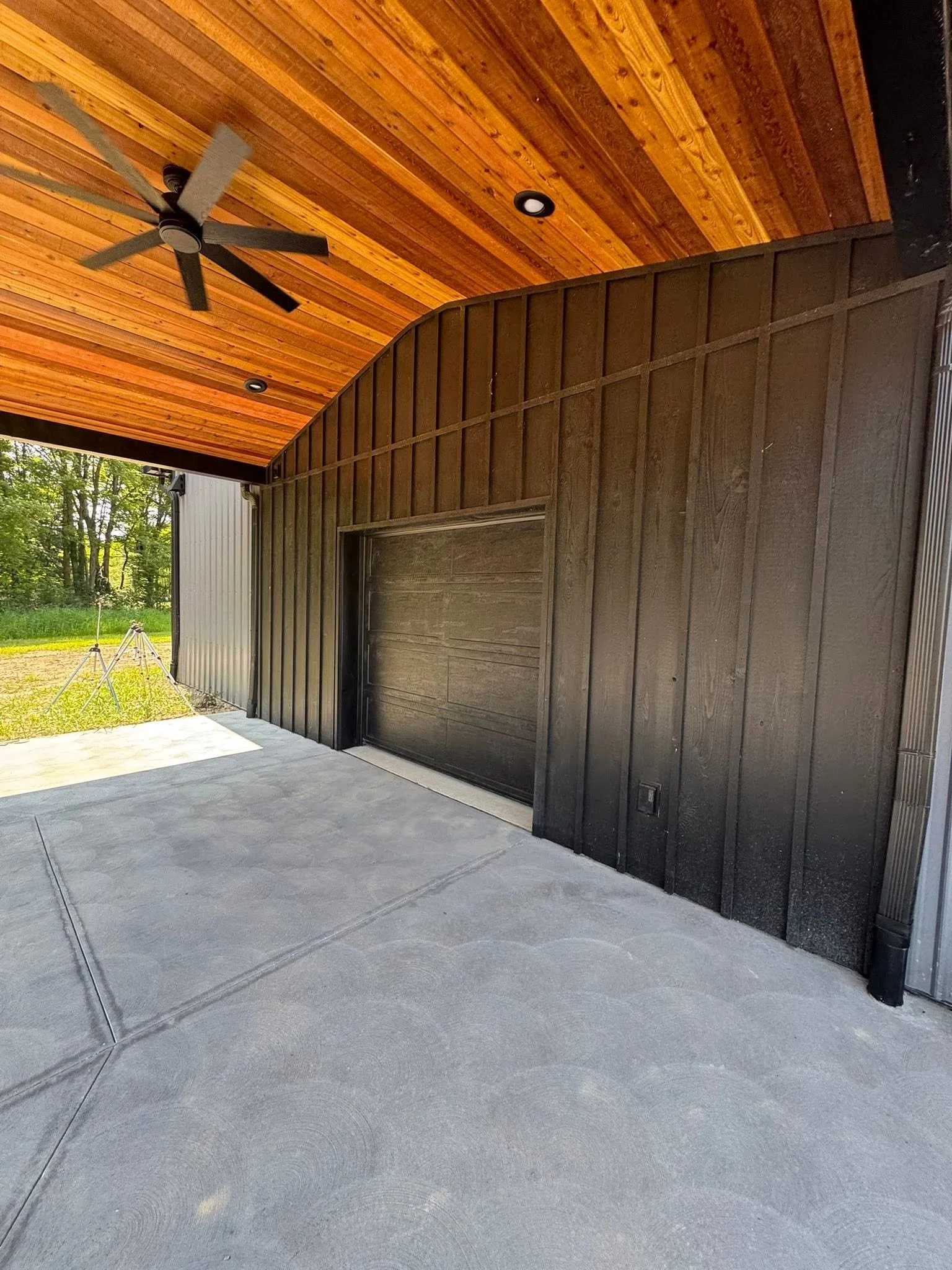 reaser construction lorain county ohio man cave 2.jpg