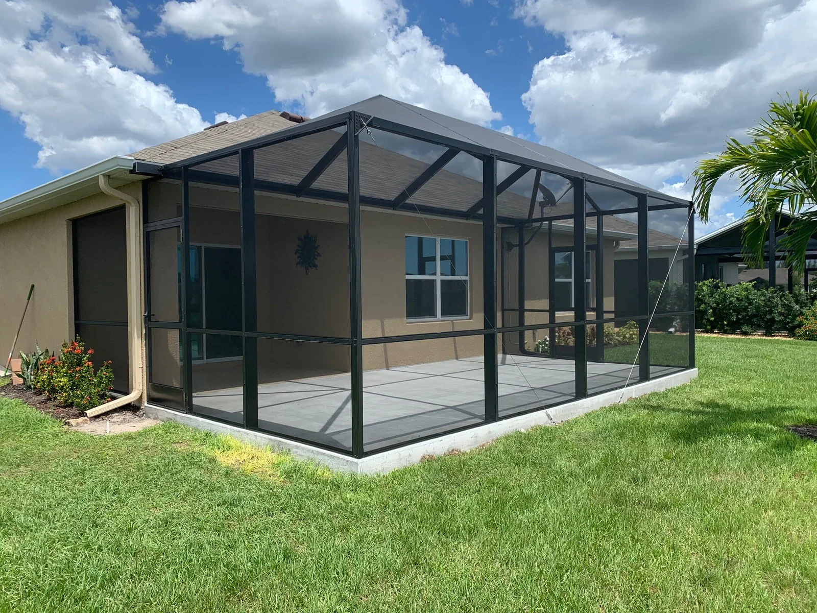 deltona-patio-enclosure-completed.webp