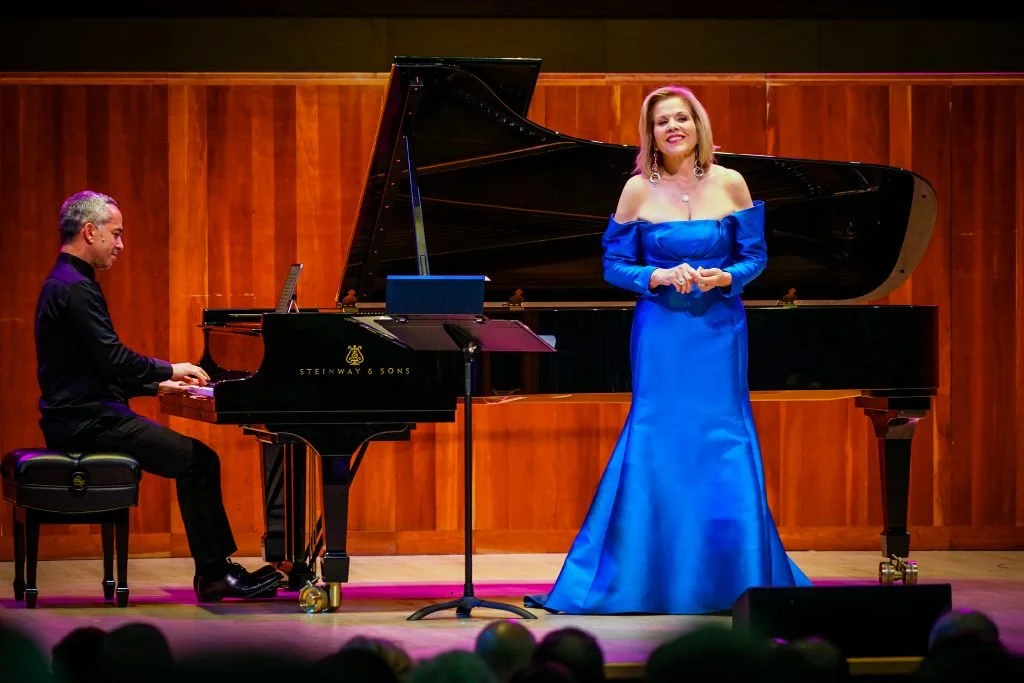 Mastering Stage Presence for Auditions and Concerts