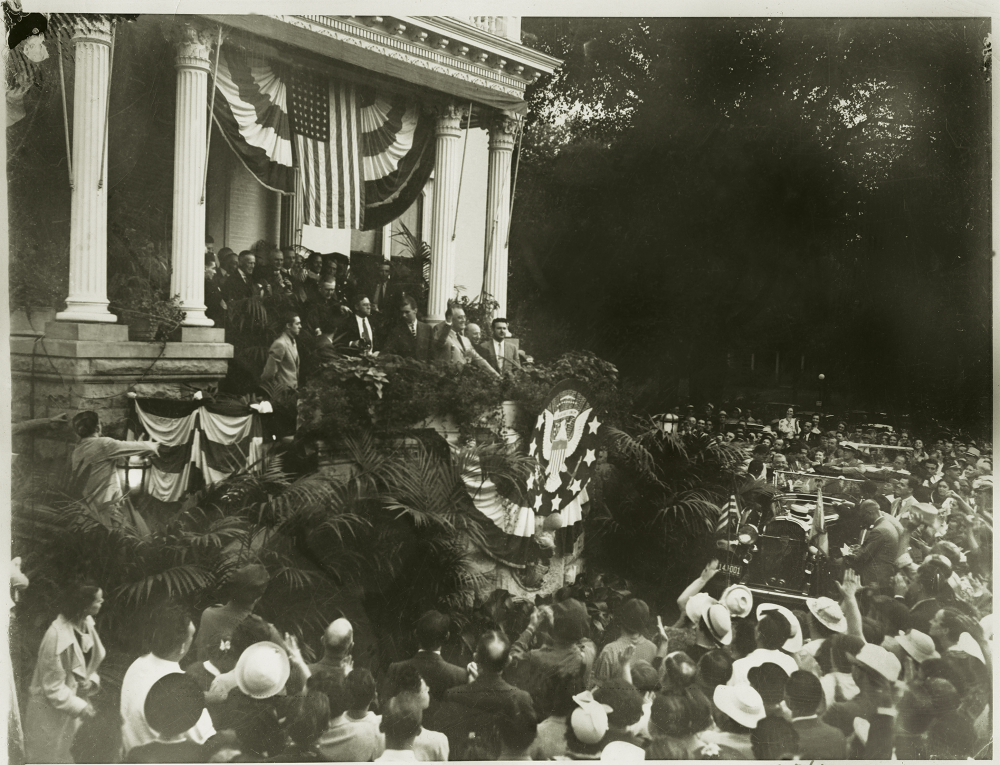 1936 Mansion portico, 
 President Franklin Roosevelt speaks to a crowd 
 Horner Administration