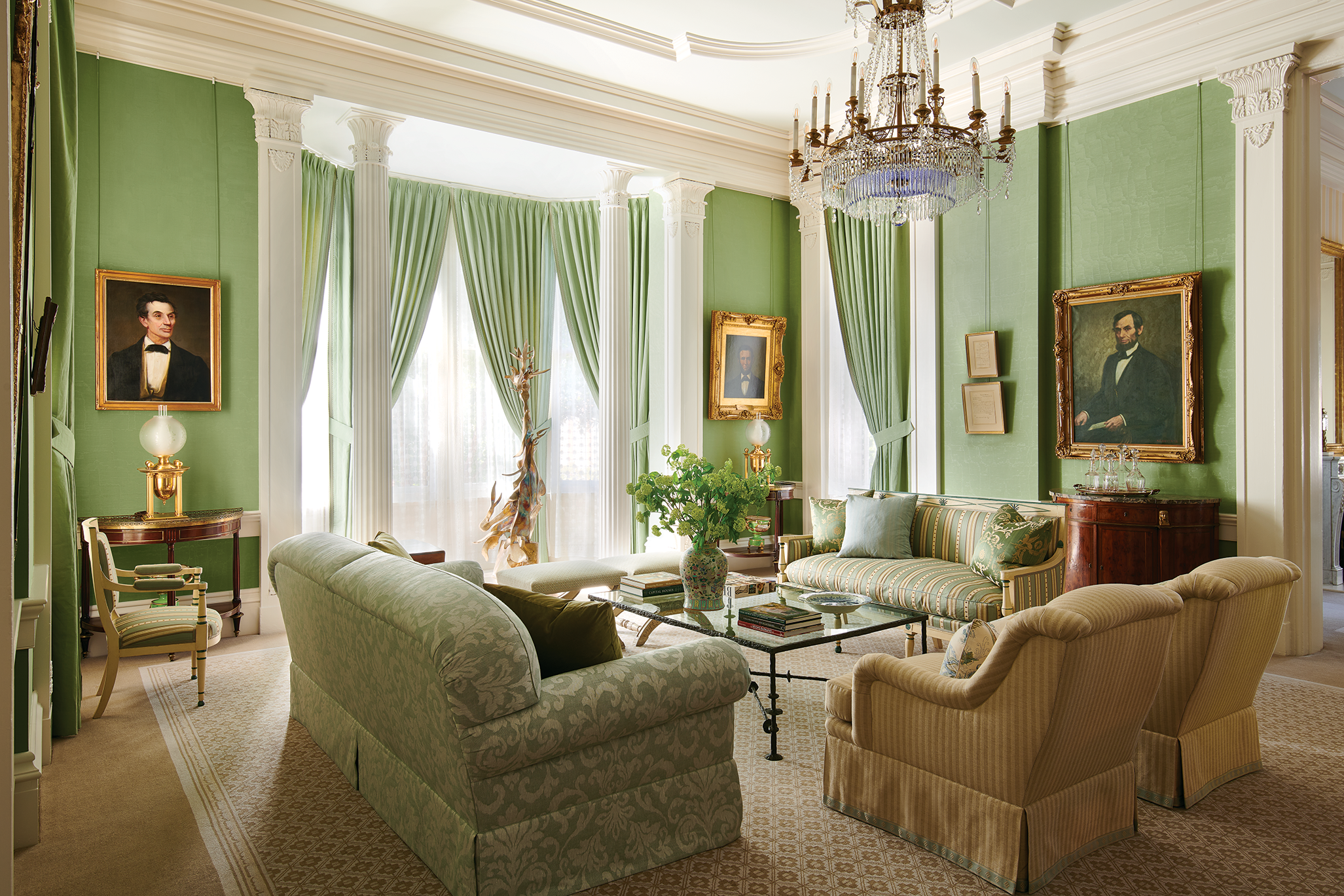 Lincoln Parlor