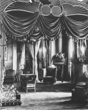 1897 East Parlor 
 Altgeld Administration