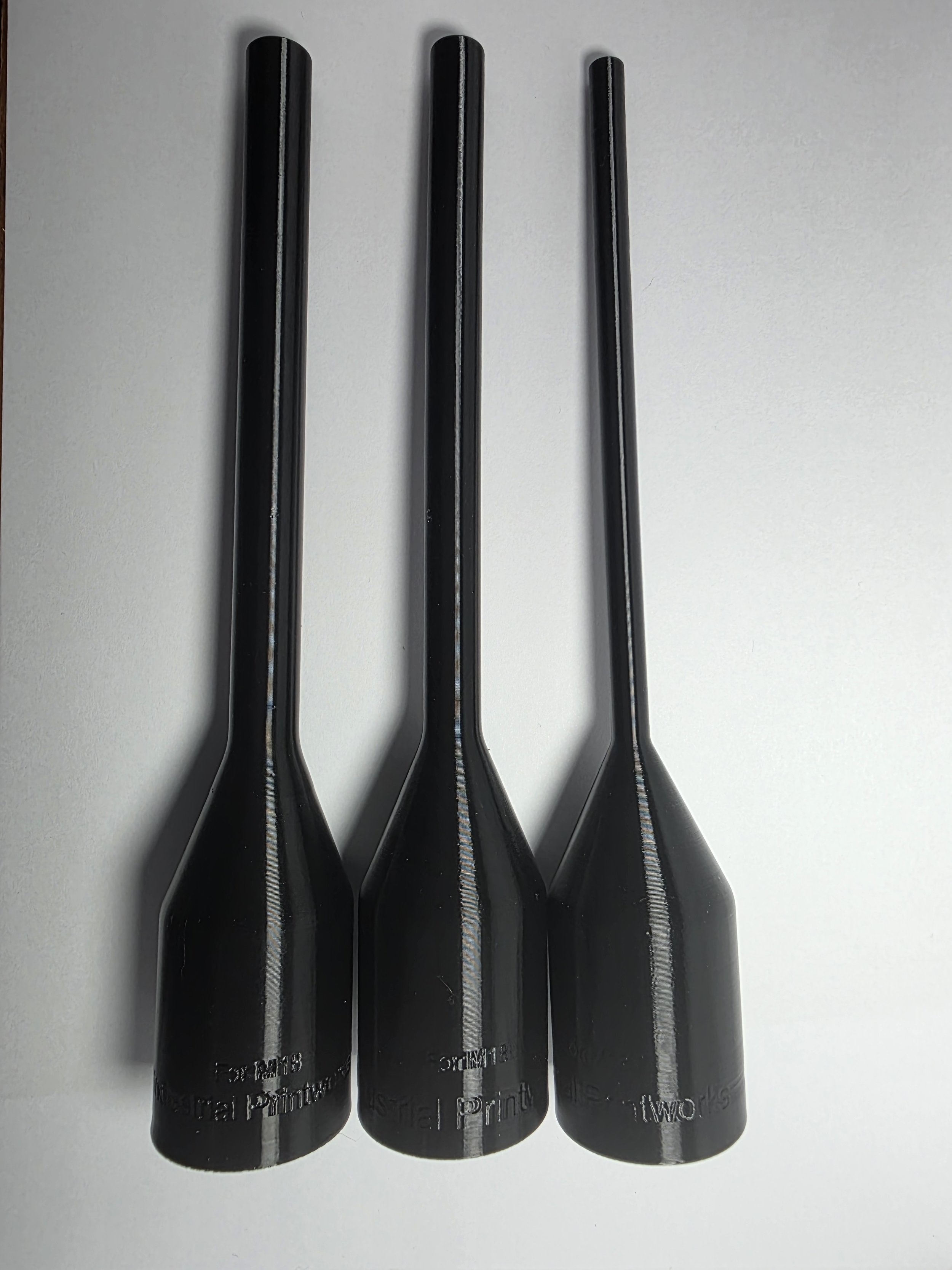 Milwaukee M18 3 Piece Dust Extractor Set