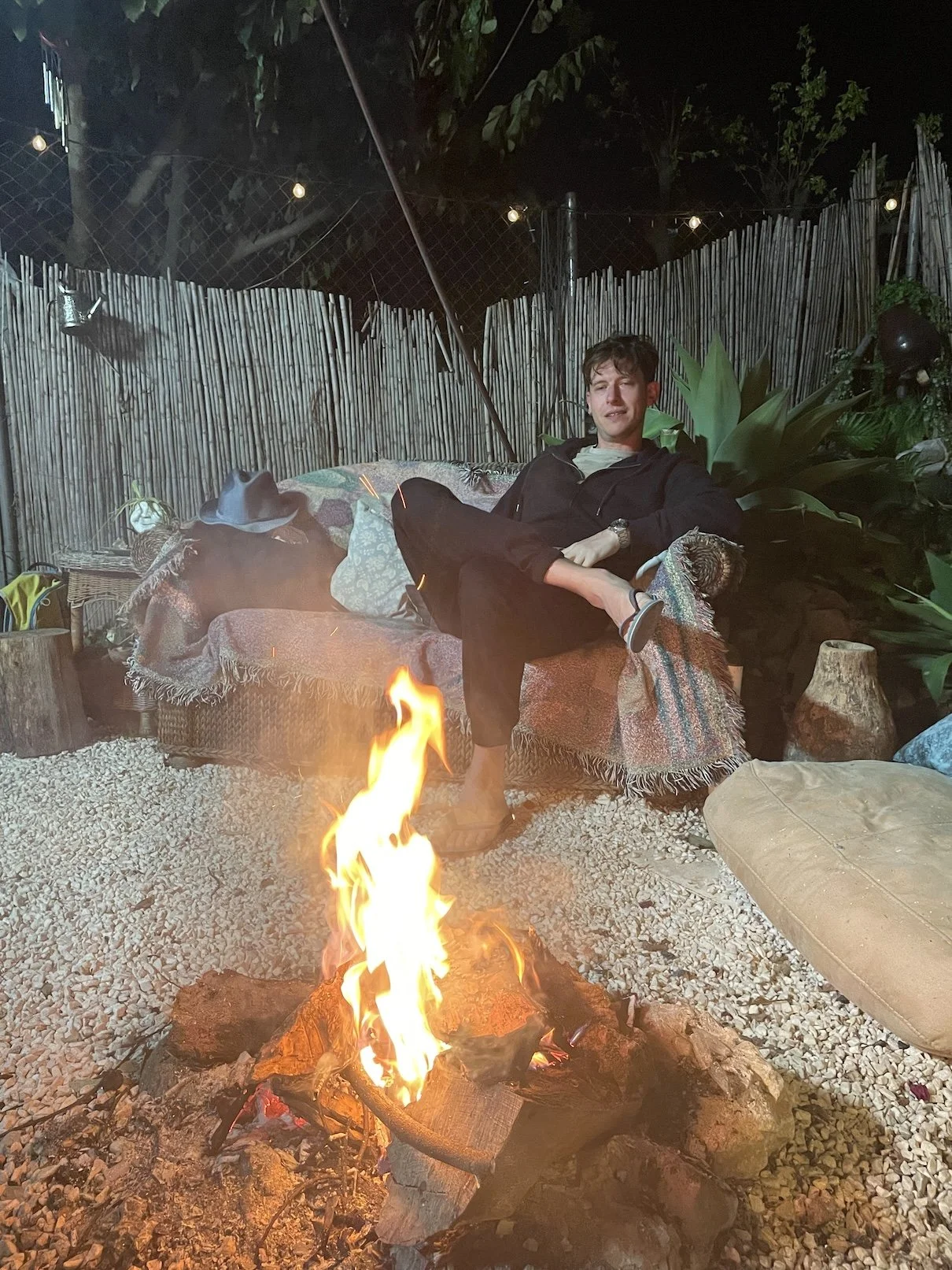 Bonfire relasxation with the Sauna Squad at Jardin Amara.JPG