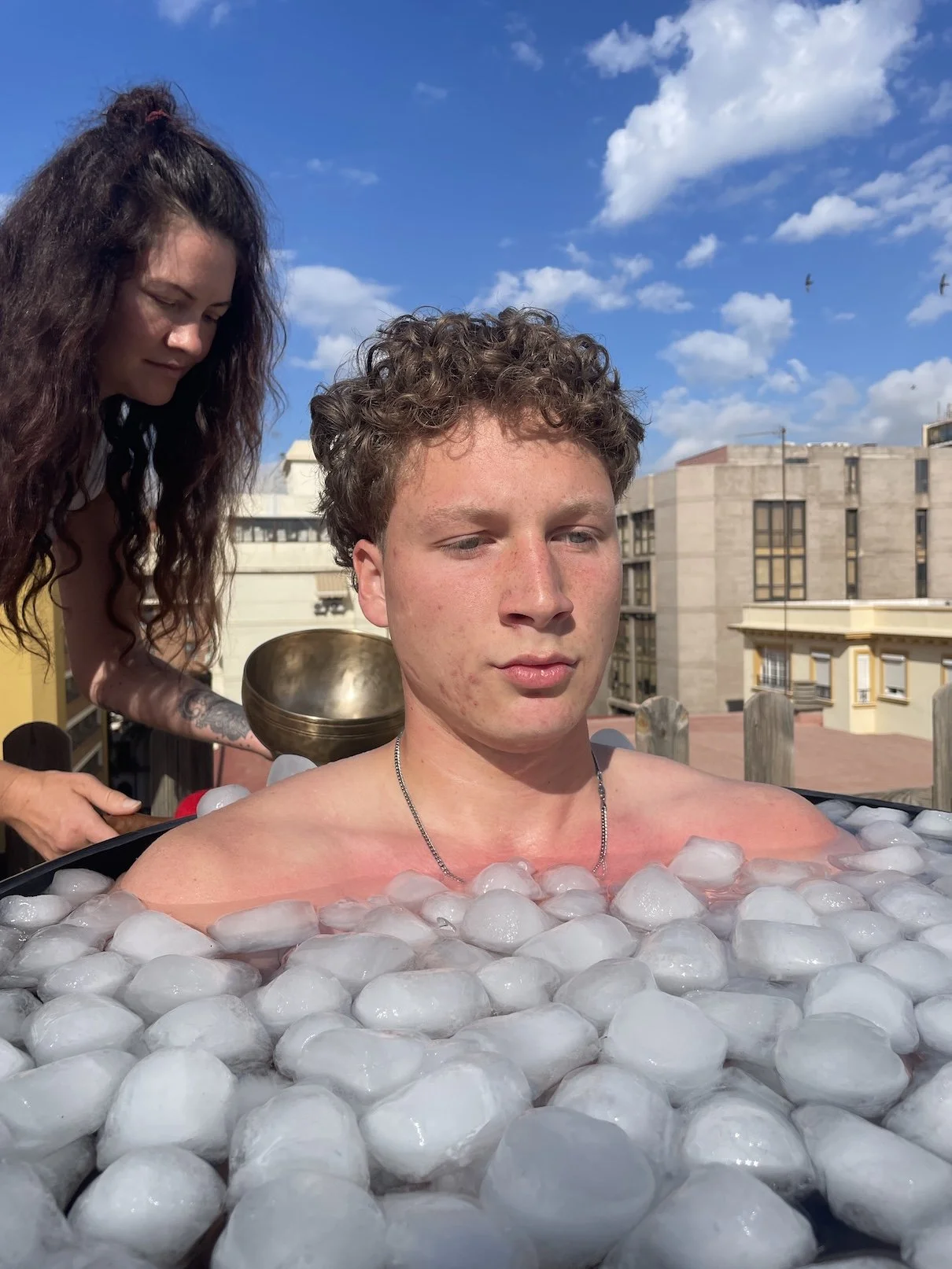 Bowls sounds during an ice bath.JPG