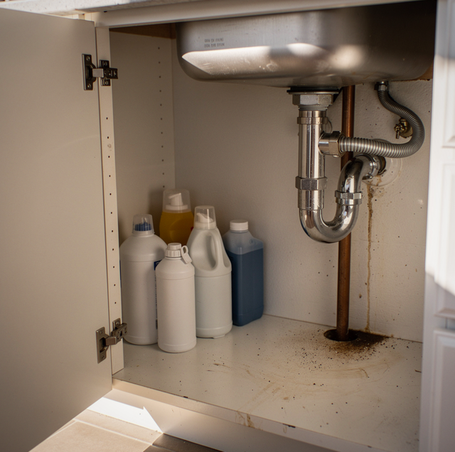 Sink Shutoff Valve Won't Turn Off? What's Seizing It