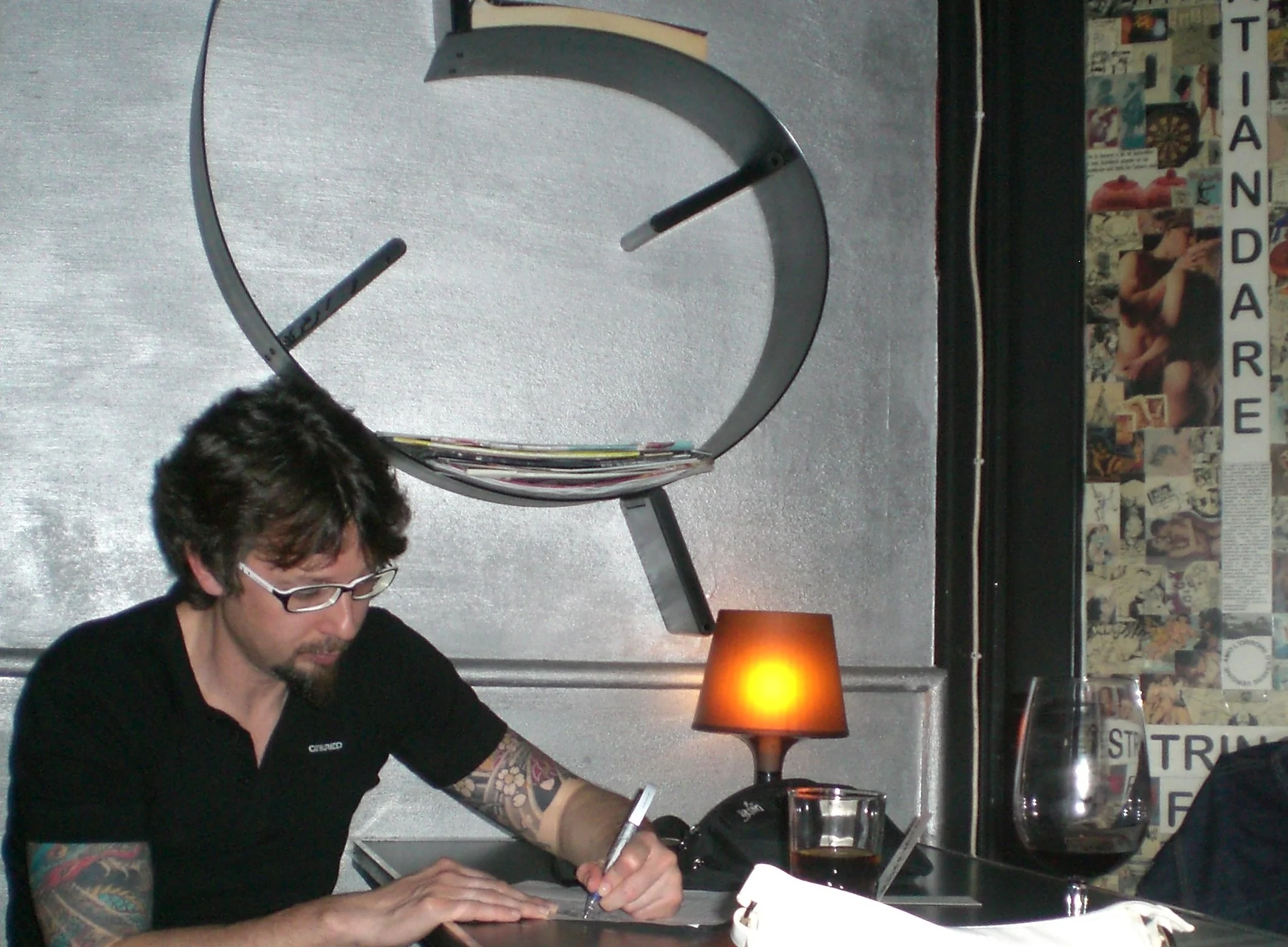 Maggio del 2010, prima mostra collettiva, "Colori e Note", presso il Naima Jazz Cafè a Trieste.