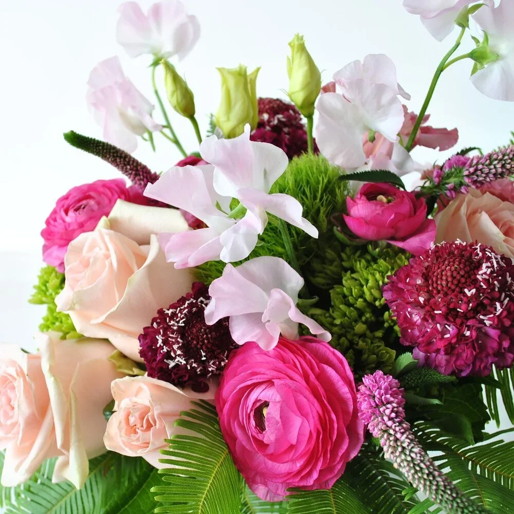 Floral Arrangements - Weekly, 1 Year