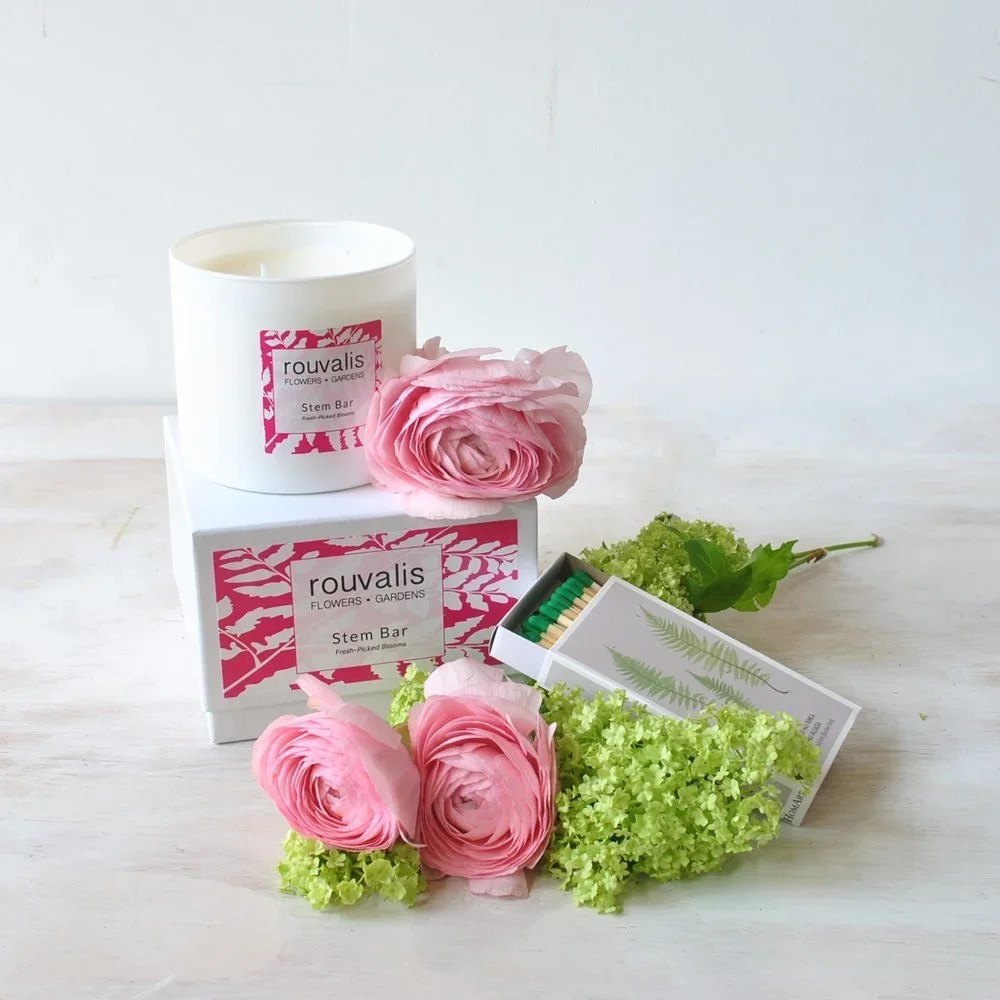 candle and diffuser gift boxes with flowers delivered