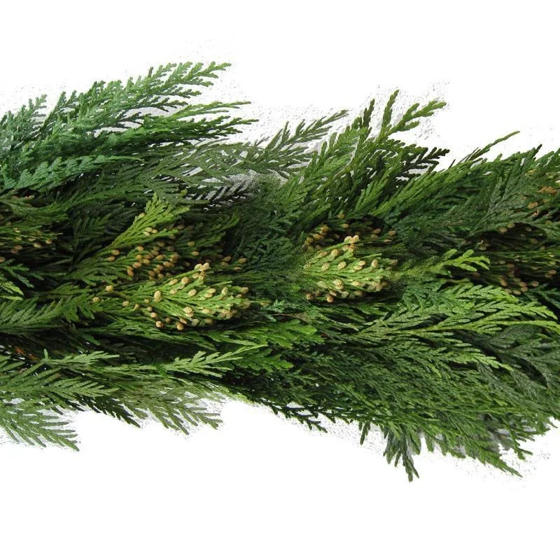 Western+Cedar+Garland.webp