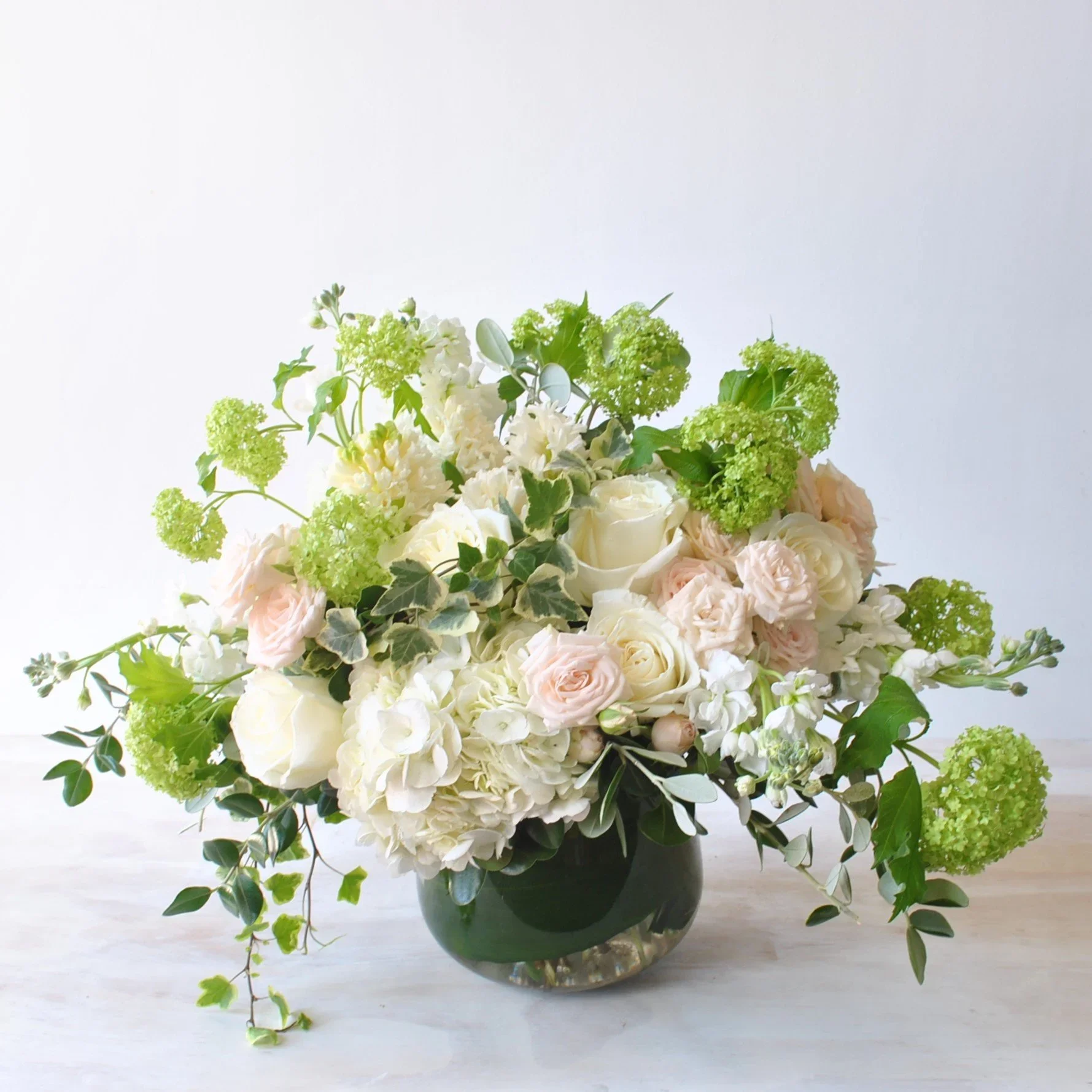 neutral floral vase arrangements for delivery cambridge