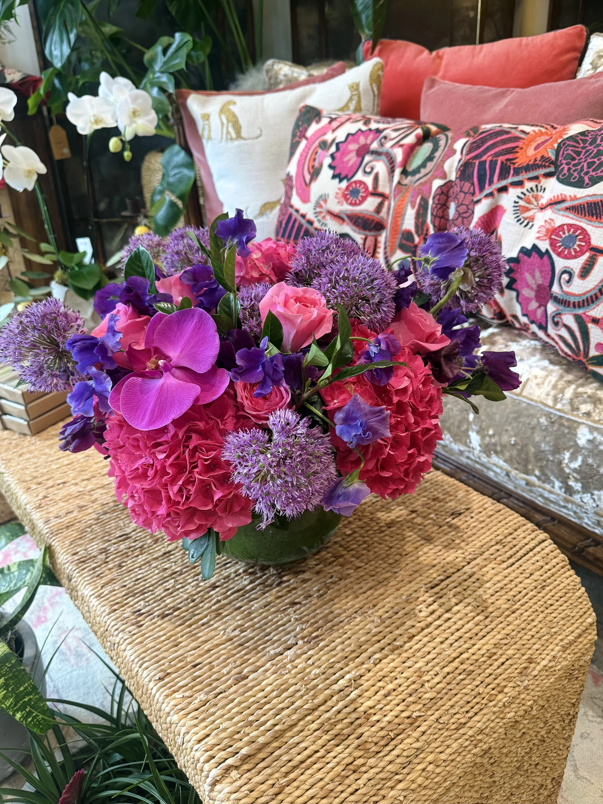 flowers for your home, office and gifting
