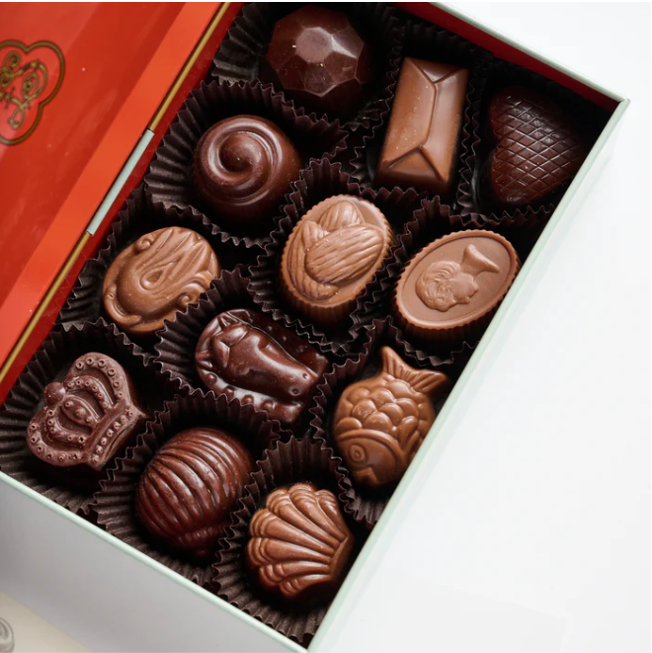 12 Piece Chocolate Truffles