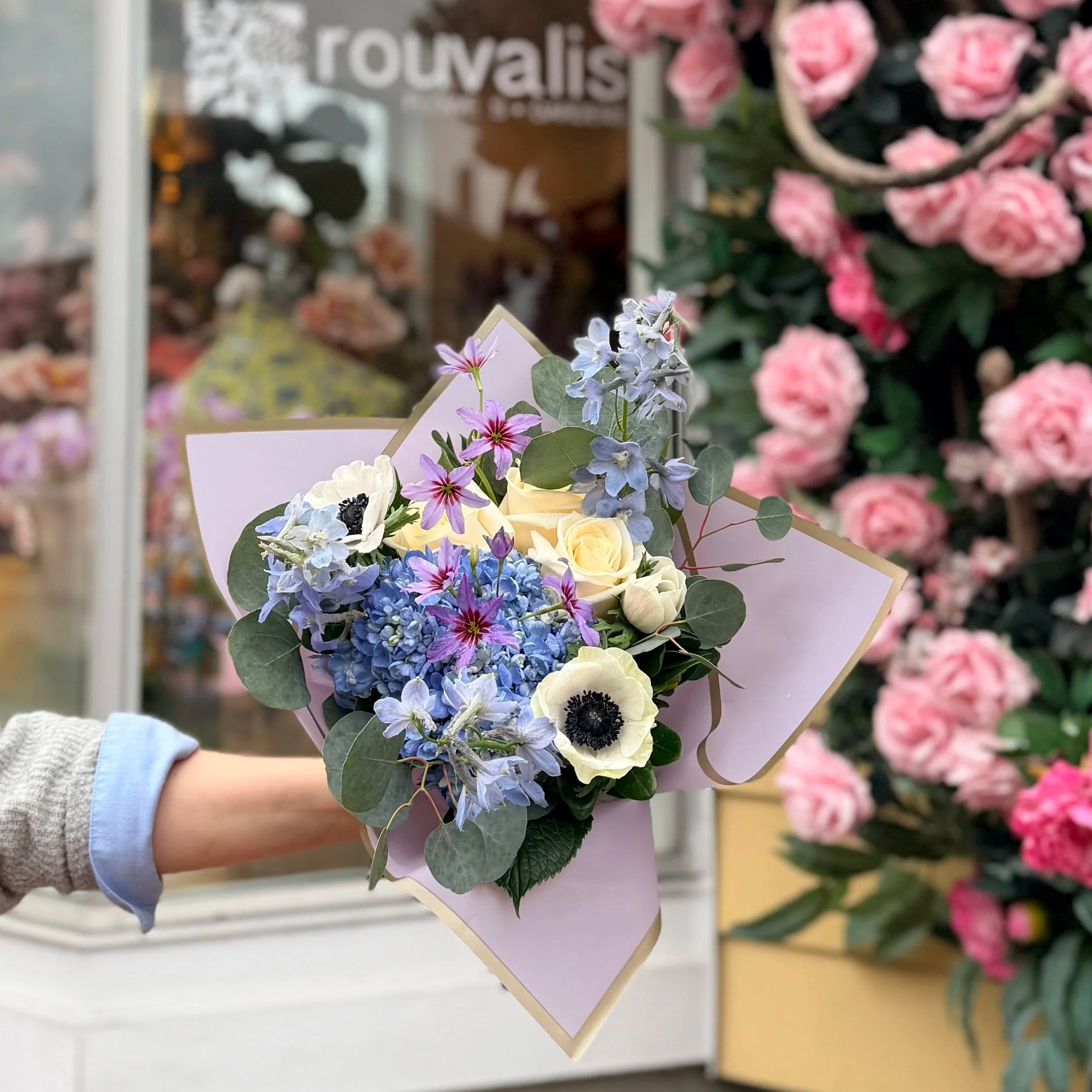 florist with same day flower delivery to charlestown ma