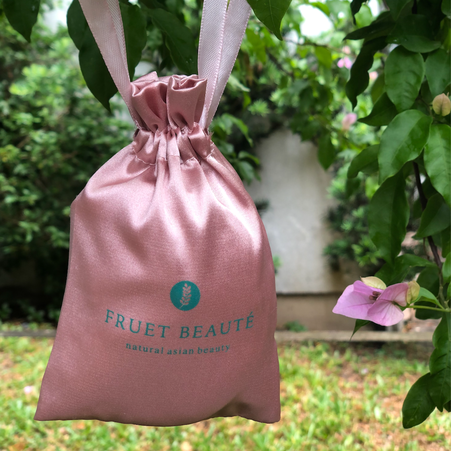 Untitled (1500 x 1500 px).png