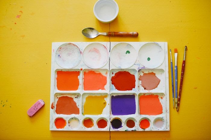 Artistic thinking and collaboration while driving with dad.