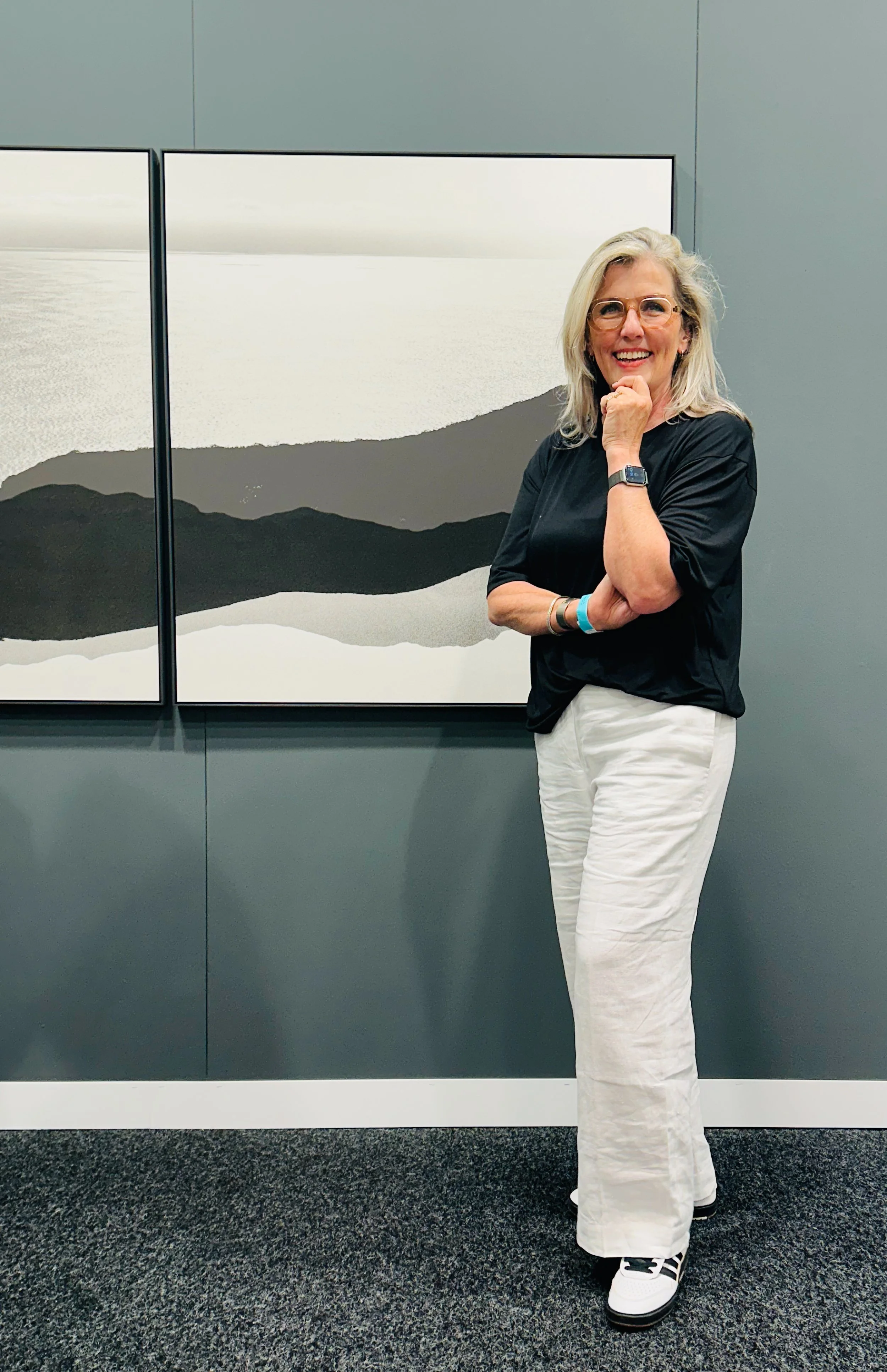 Photo Basel with Bildhalle 2024 | Title: Landing