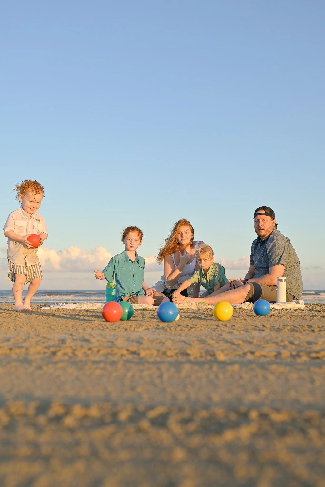 beach family lifestyle session.jpg
