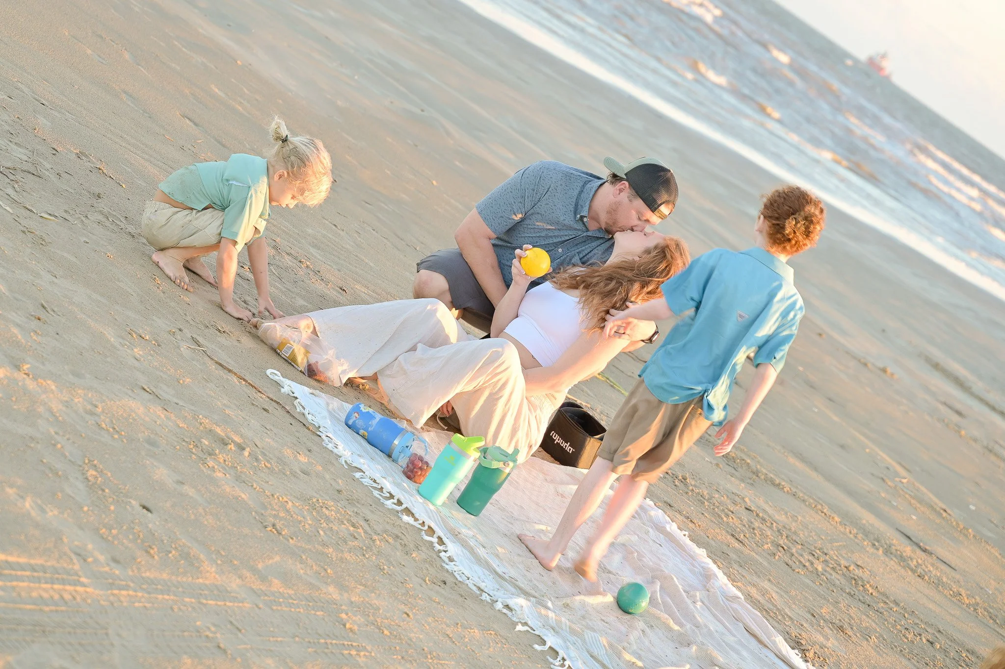 lifestyle family beach sunset galveston10.jpg