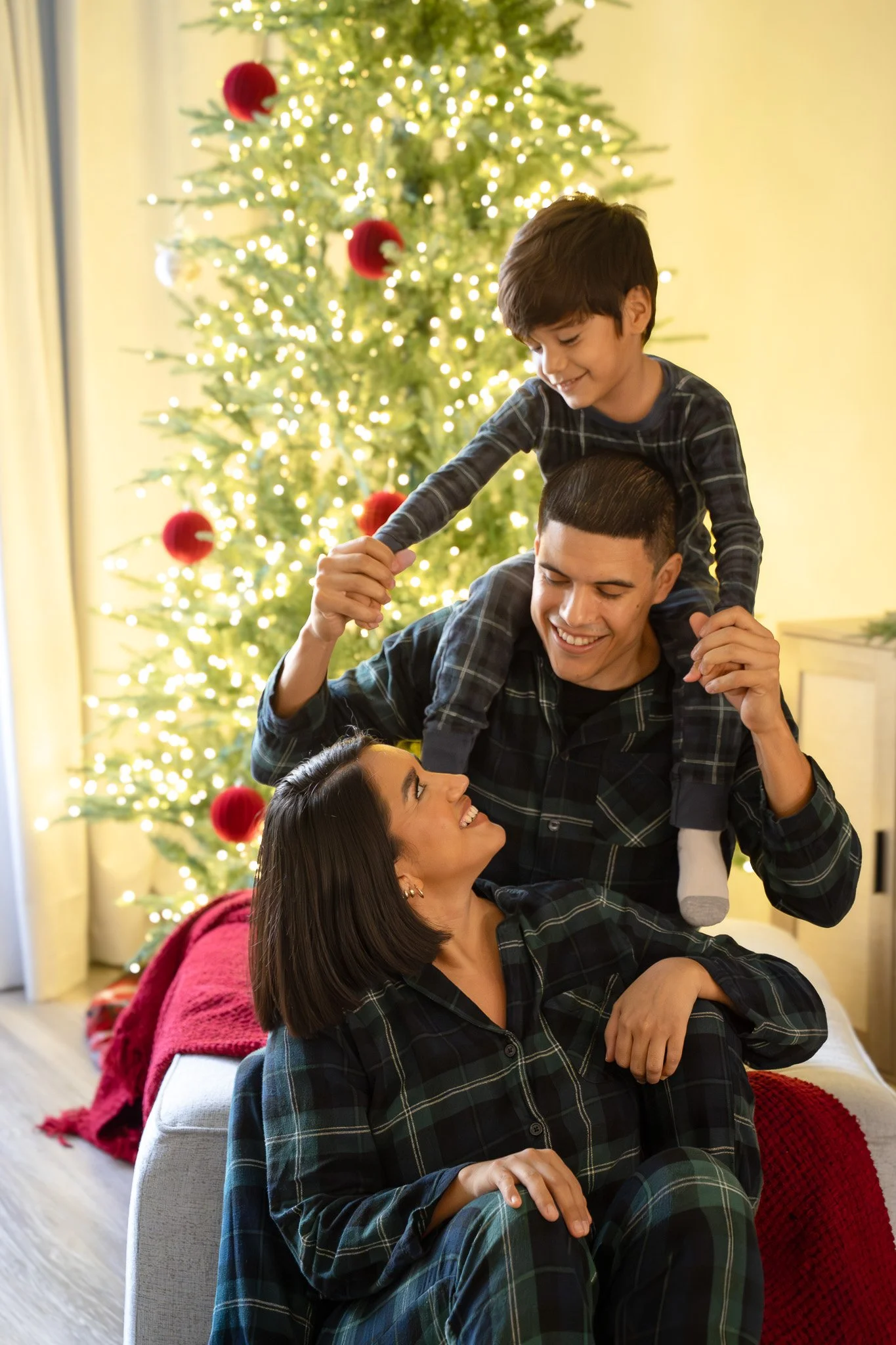 houston family at home christmas6.jpg