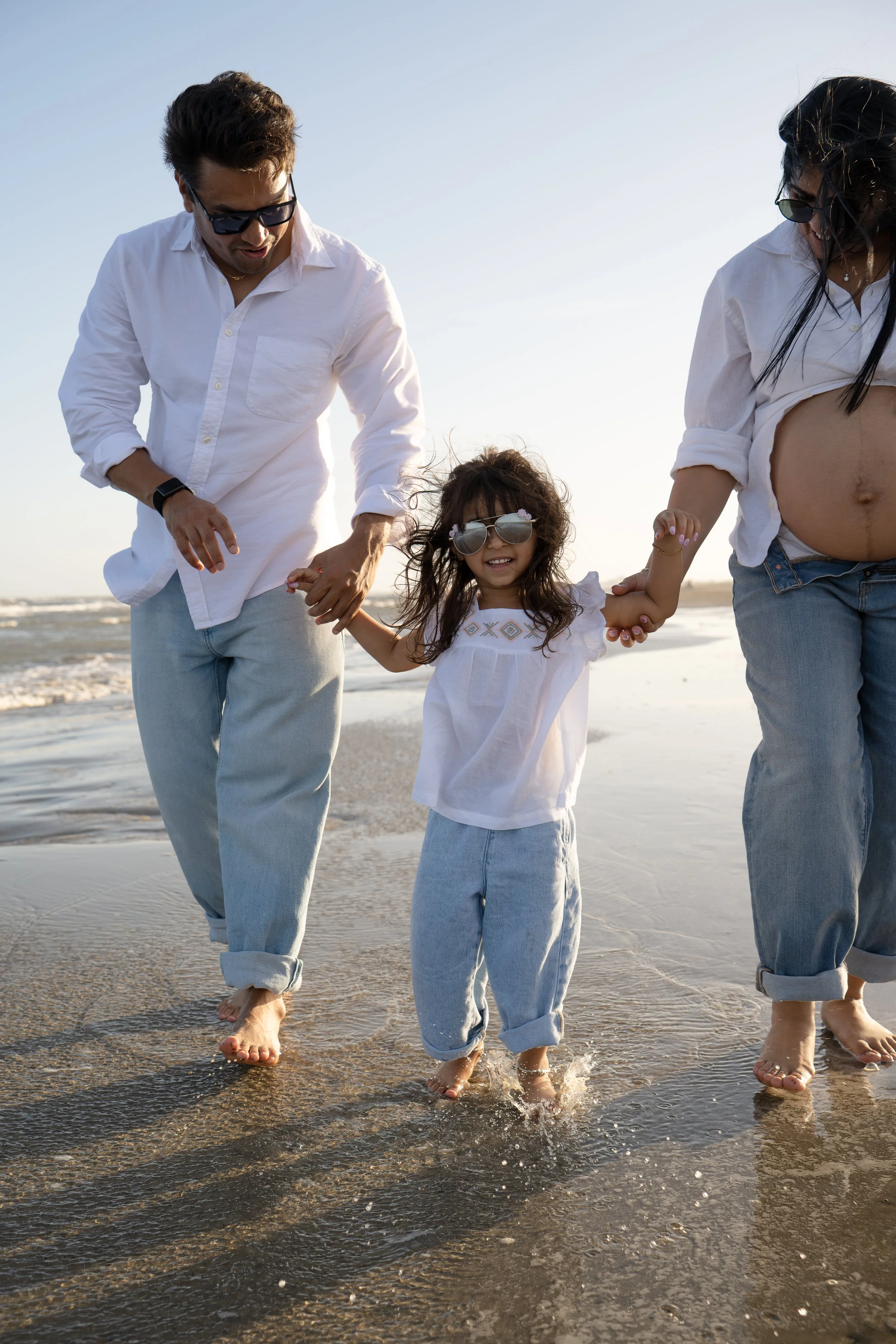 When Is the Best Time to Schedule a Lifestyle Maternity Session?