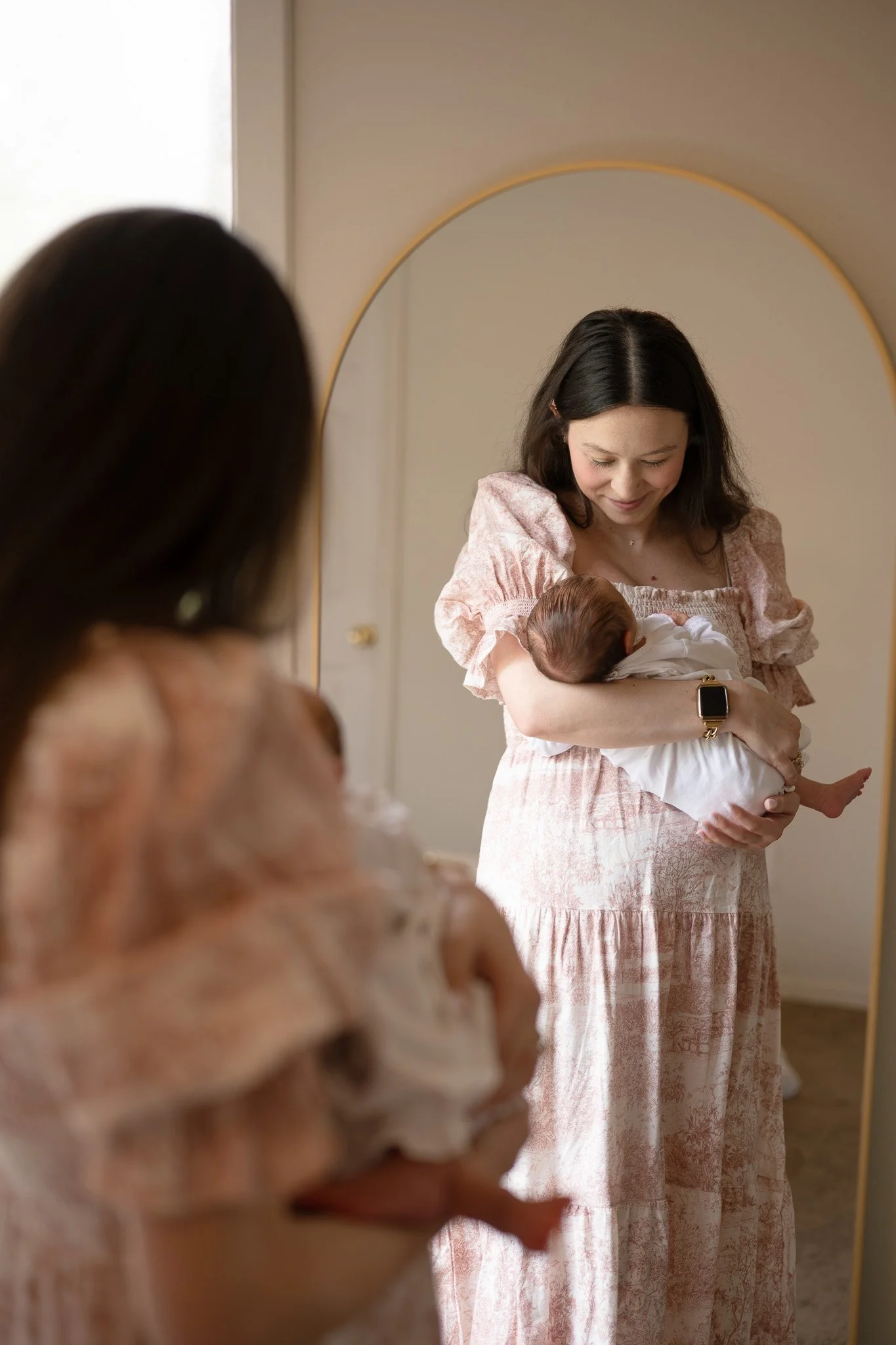 houston newborn at home with mom4.jpg