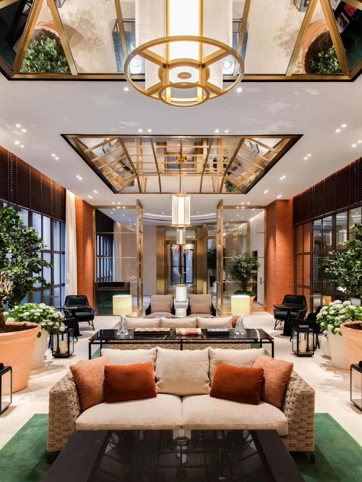 Causeway Bay Lanson Place Lobby Service Apartment 