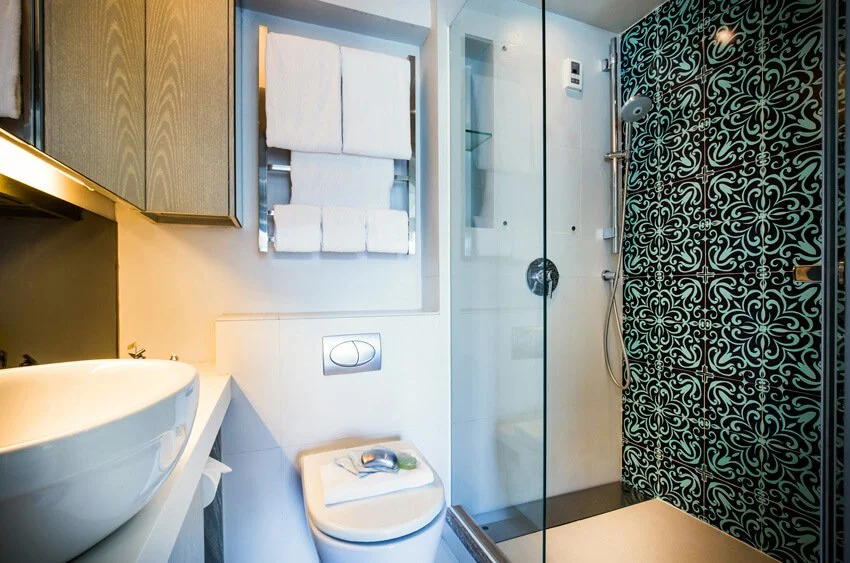 CWB 2 - 1 Bedroom Bathroom.jpg