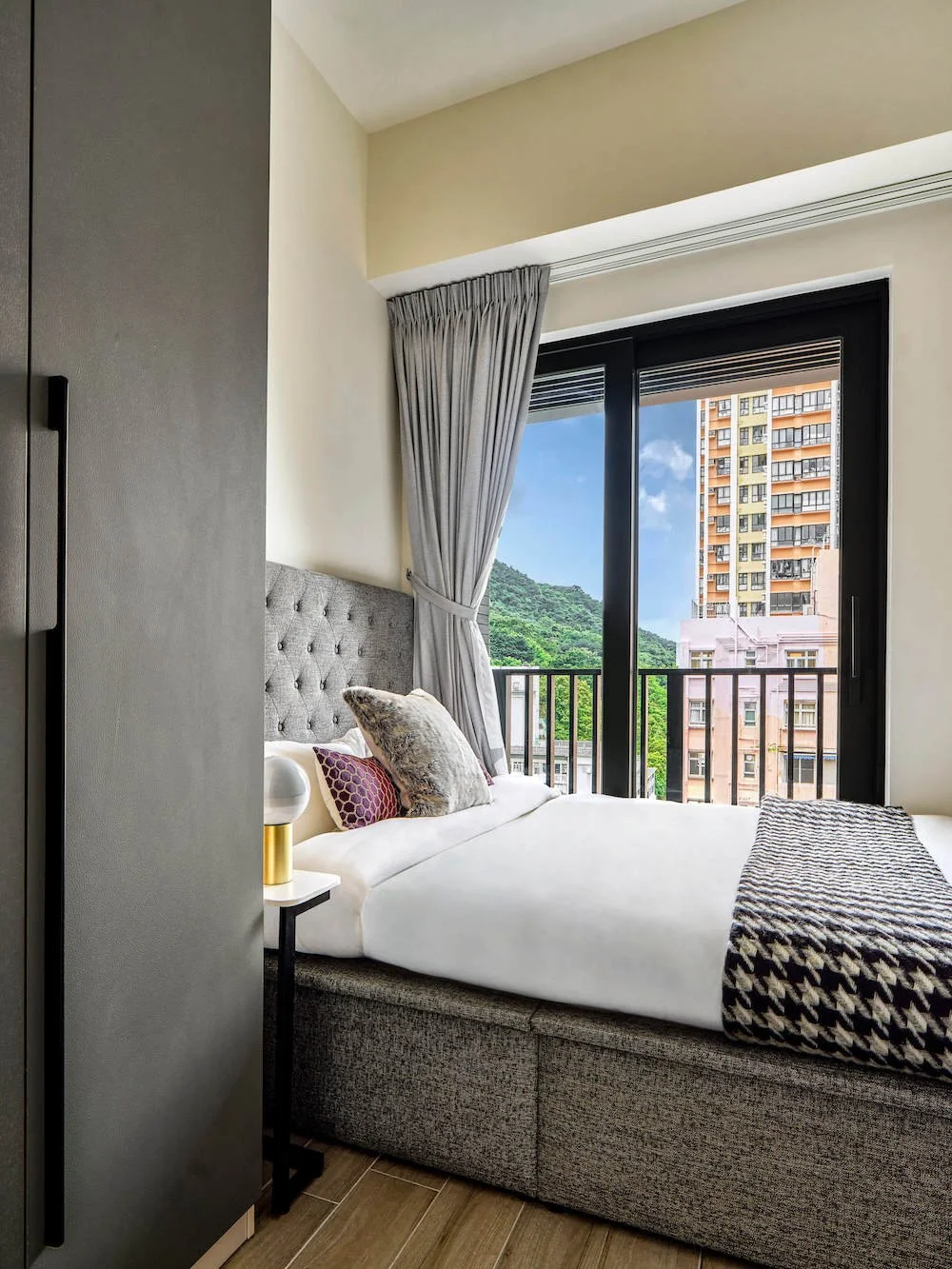 Service Apartment Kennedy Town