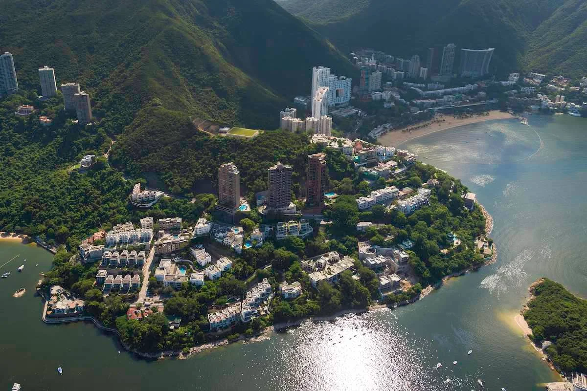 Top neighbourhoods near international schools in Hong Kong