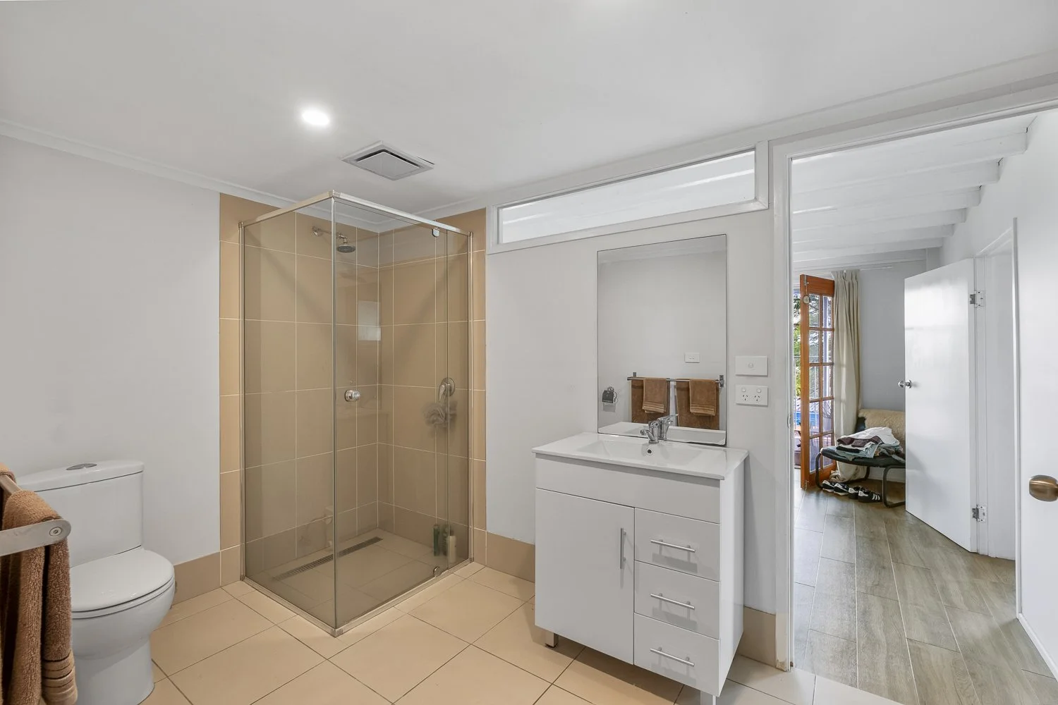 REMAX_PANORAMA_205_ROSEMOUNT-170.jpg