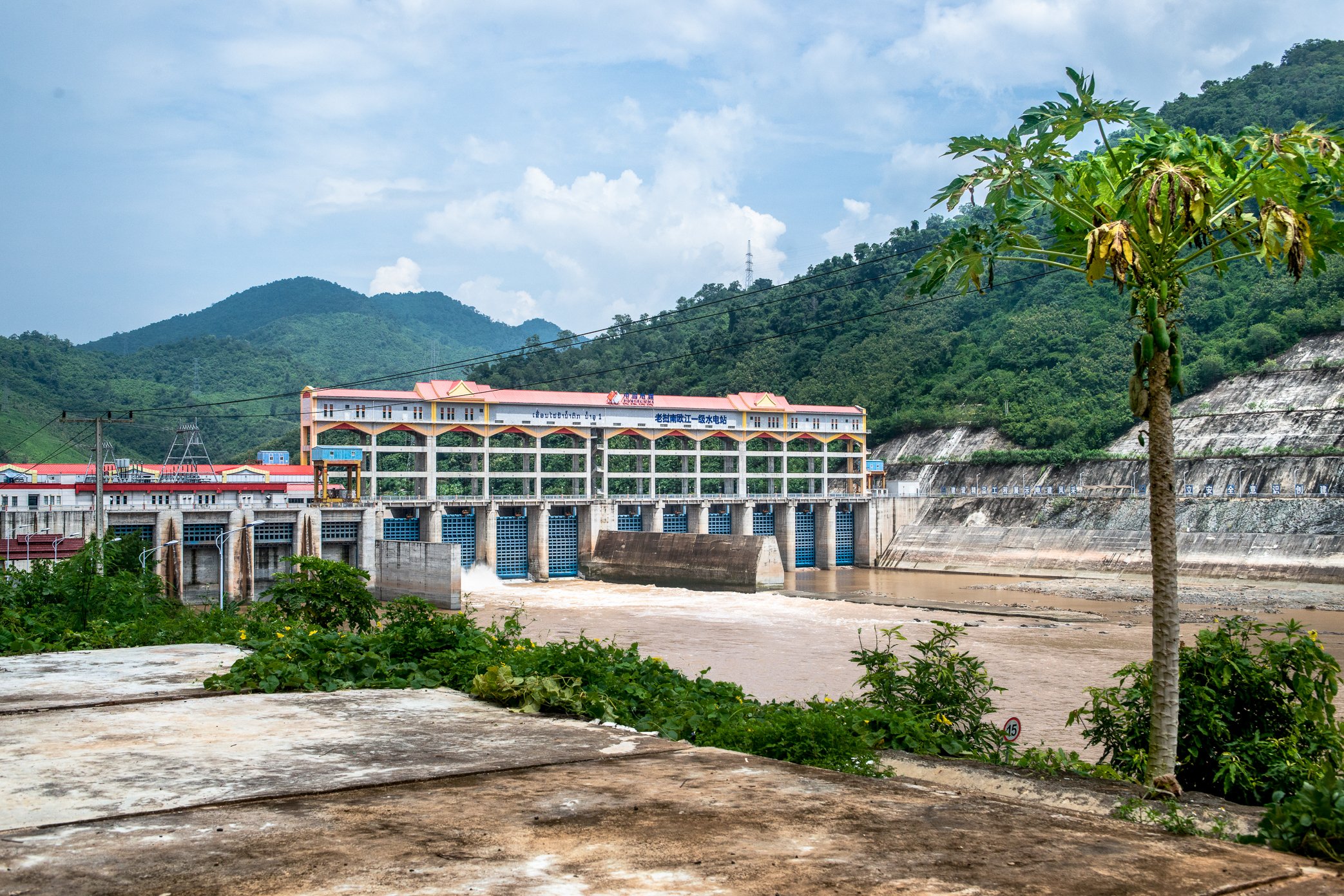 The Nam Ou 1 hydropower dam stands across the Nam Ou River in Pak Ou District, part of a wider hydropower cascade that has transformed one of the Mekong’s most important tributaries. The Nam Ou cascade includes seven dams, developed as a large basin-
