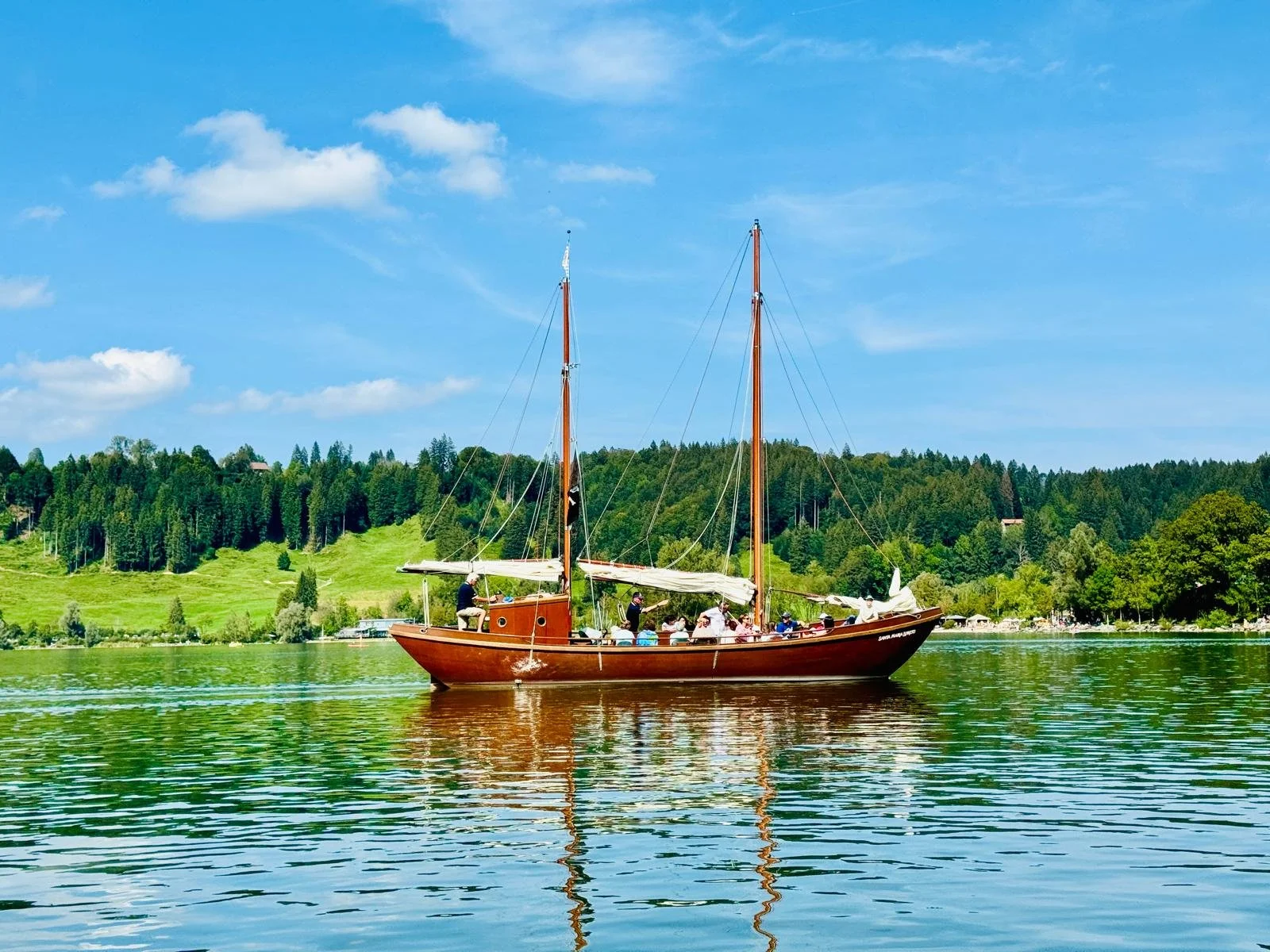 Großer Alpsee – der vielseitigste Badesee im Oberallgäu