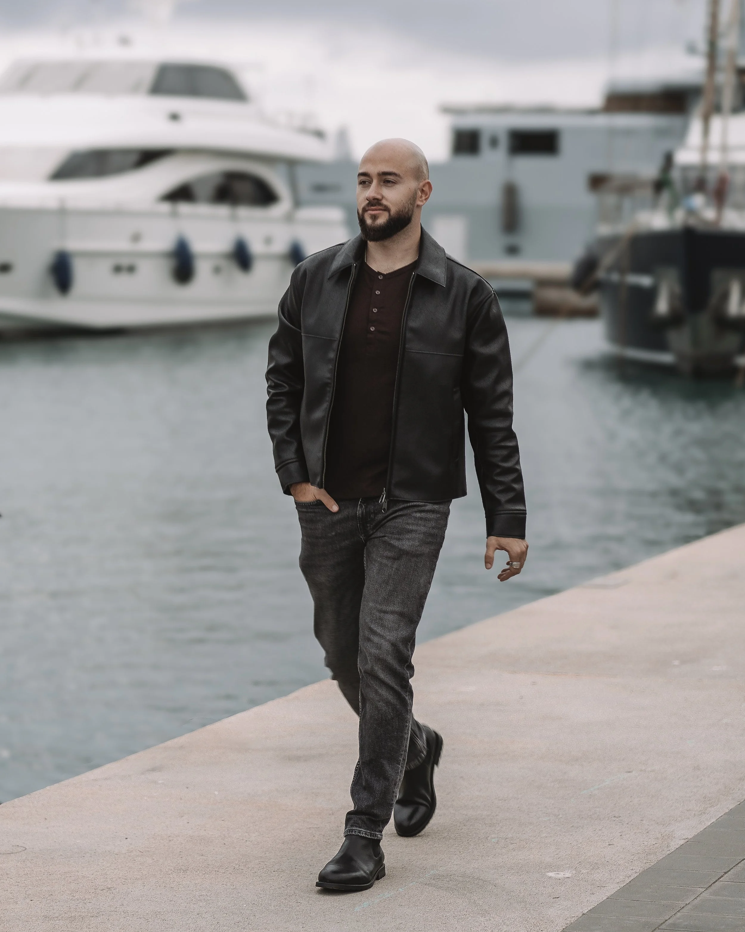 Victor-3.jpg
