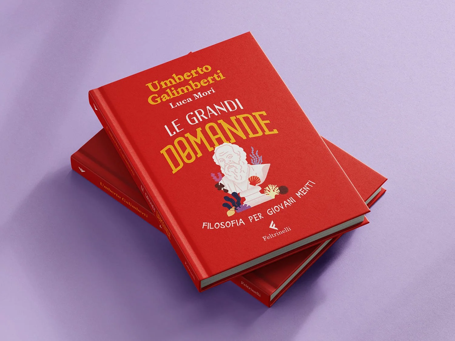 Pila di libri illustrati per bambini sulla filosofia intitolati "Le grandi domande" di Umberto Galimberti, con una citazione di Luca Mori, illustrato da Cristina Damiani e pubblicato da Feltrinelli.