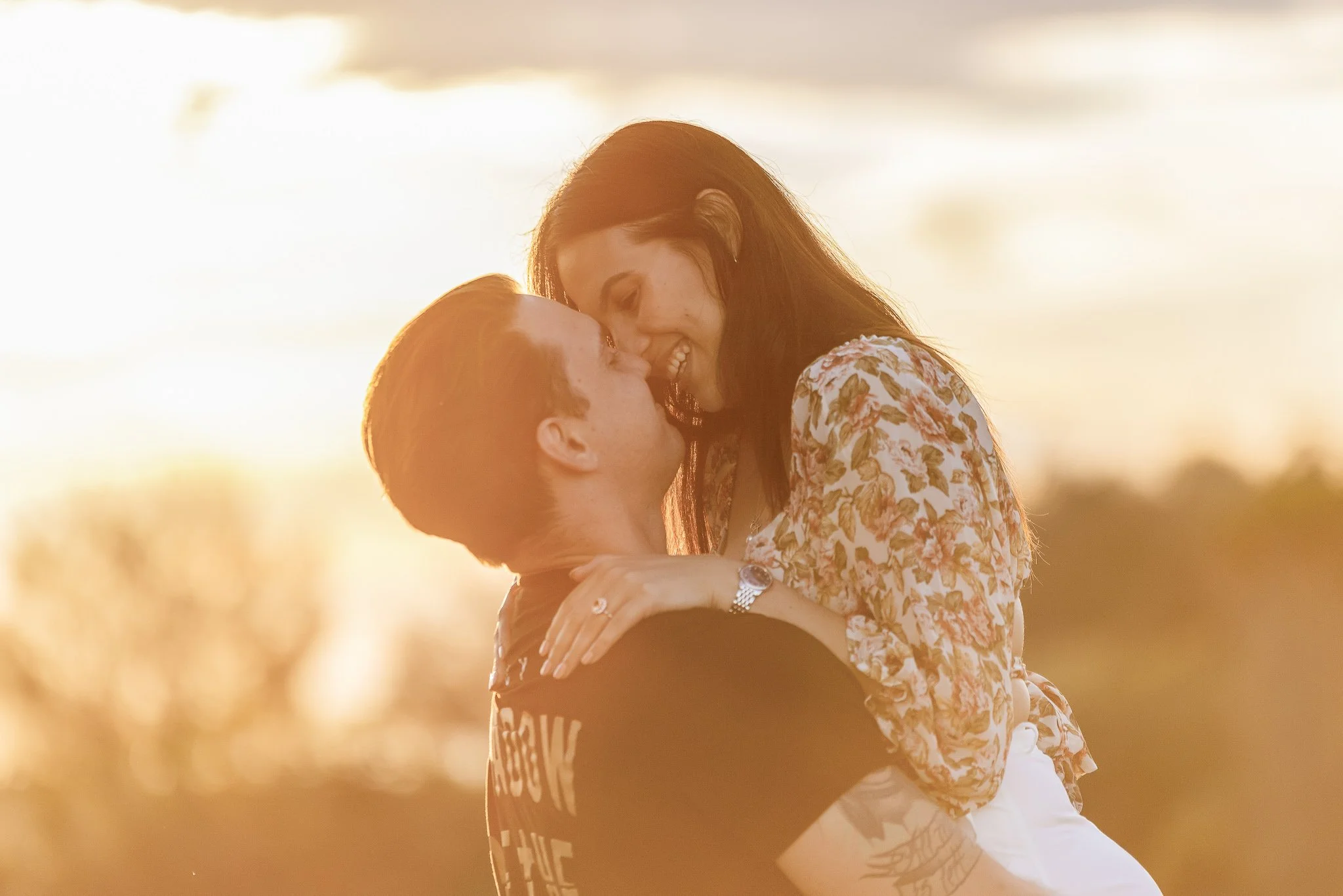 5️⃣ Golden kiss shots 2.jpg