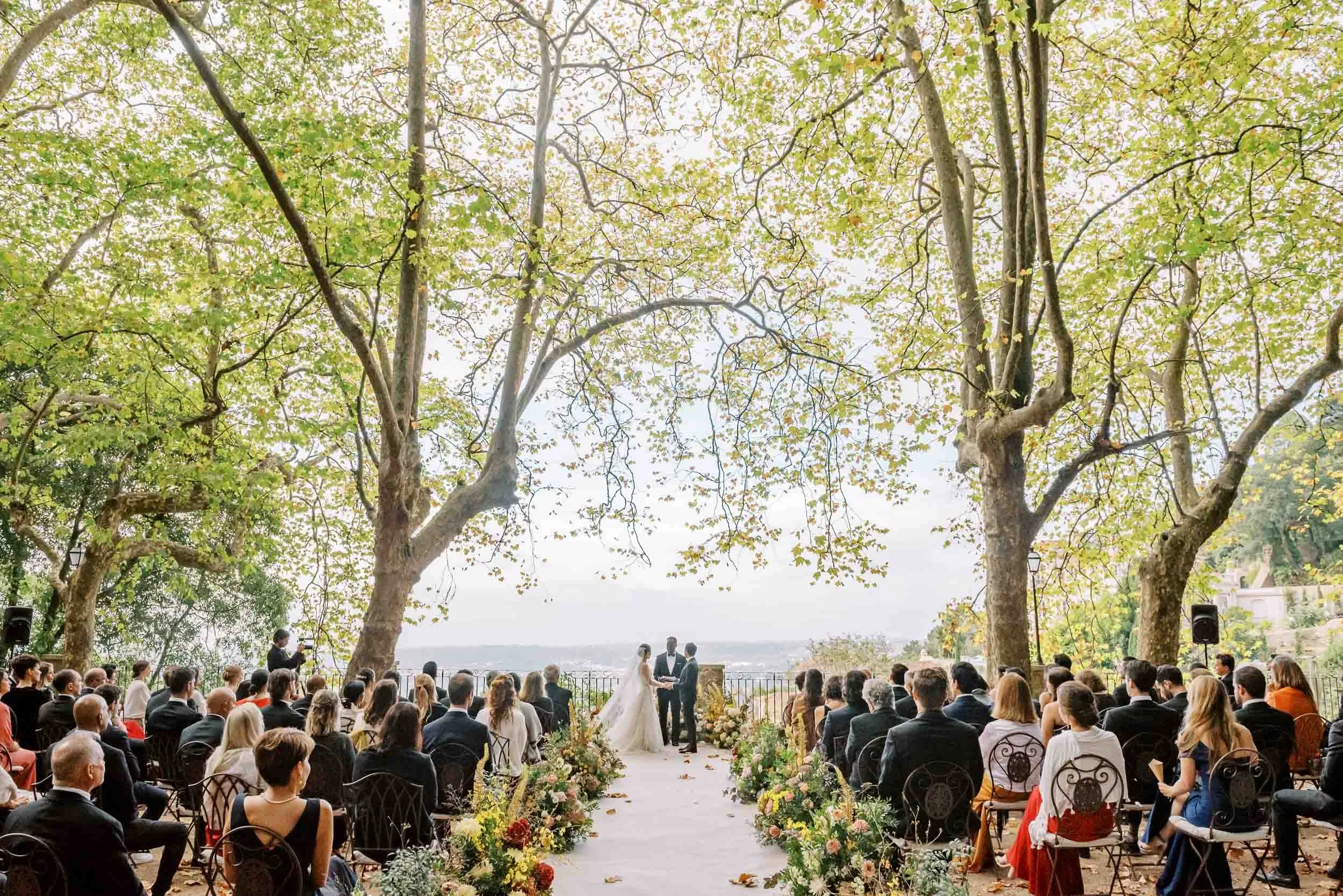 Wedding ceremony at Quinta da Bella Vista in Sintra